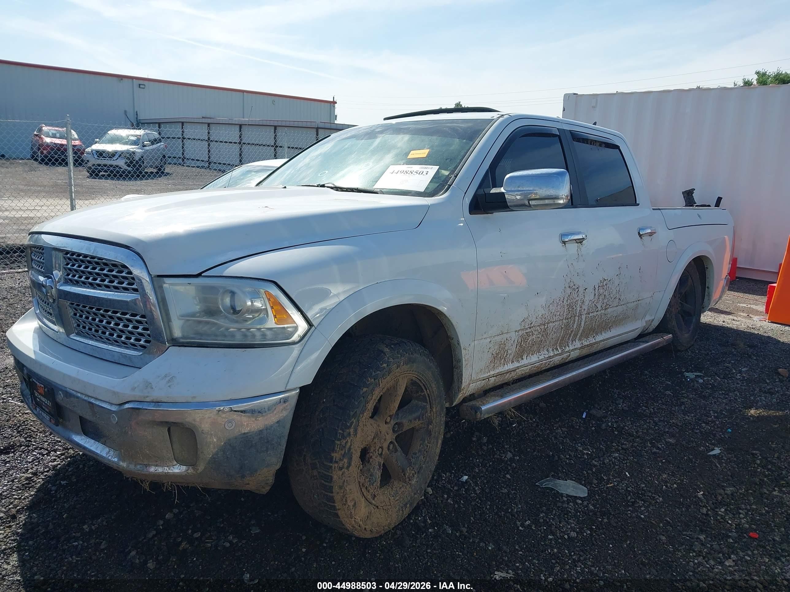 2014 Ram 1500 Laramie White vin: 1C6RR7NT6ES447802