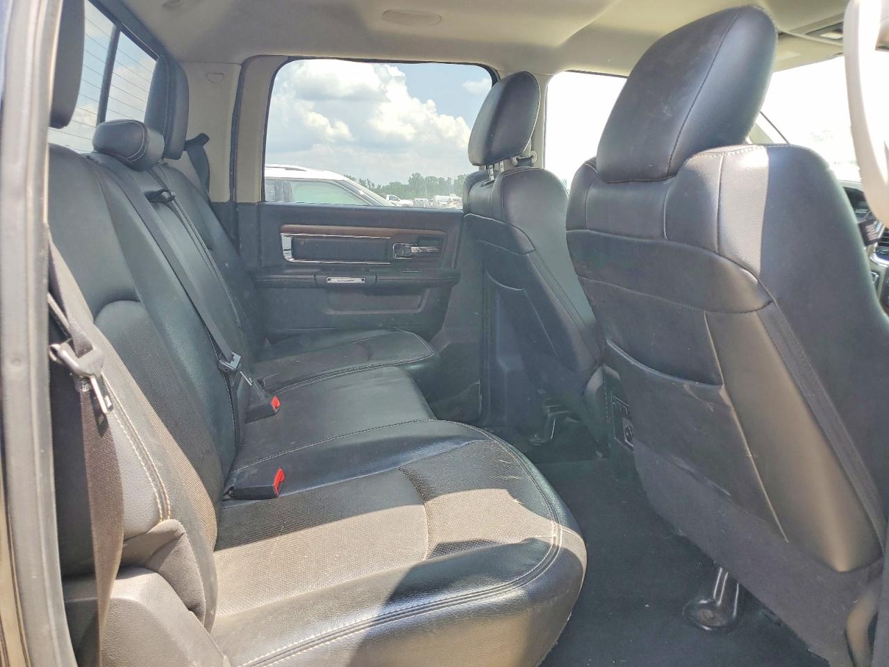 2014 Ram 1500 Laramie Black vin: 1C6RR7NT7ES117652