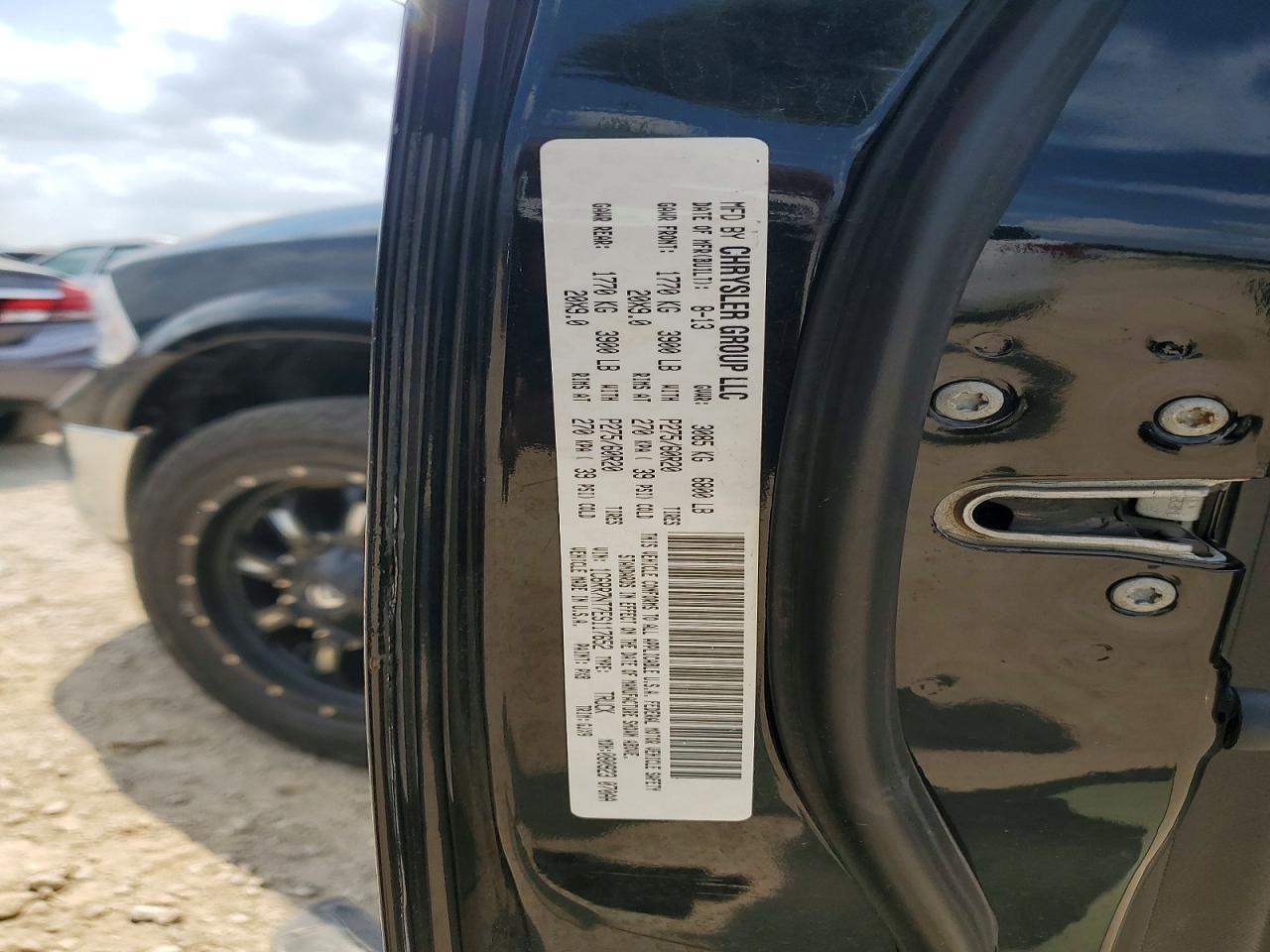 2014 Ram 1500 Laramie Black vin: 1C6RR7NT7ES117652