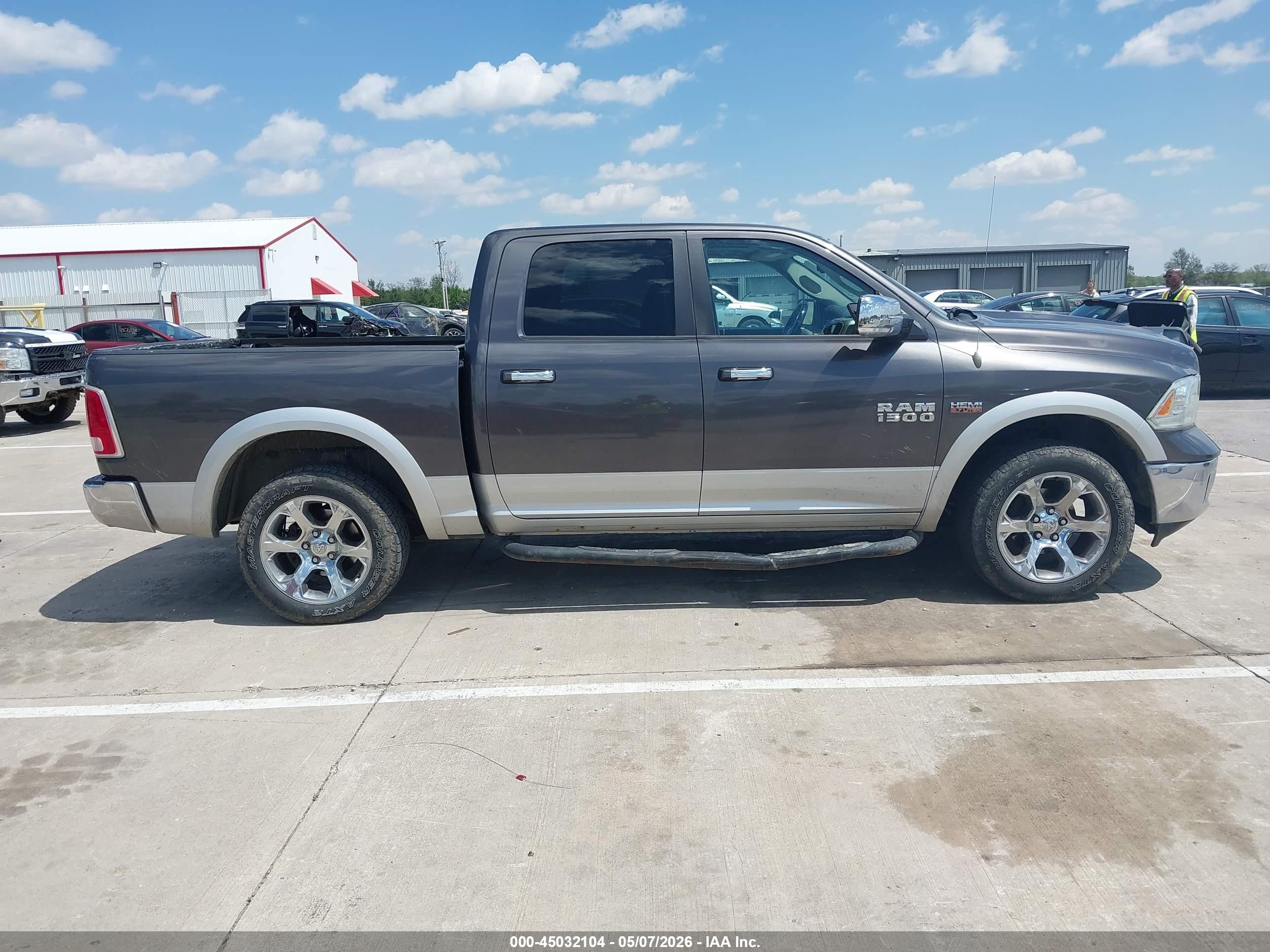2014 Ram 1500 Laramie Серый vin: 1C6RR7NT7ES277305