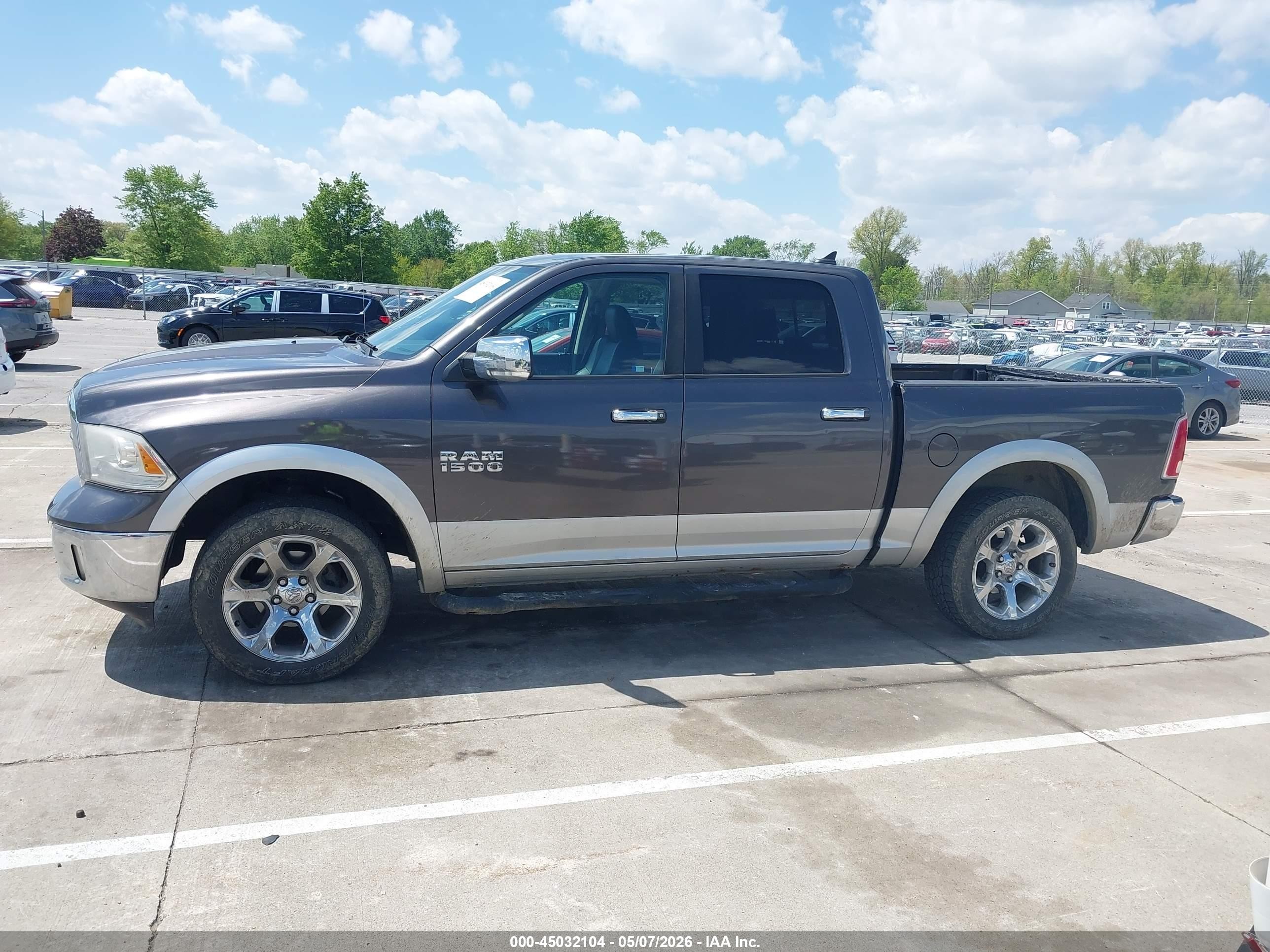 2014 Ram 1500 Laramie Серый vin: 1C6RR7NT7ES277305