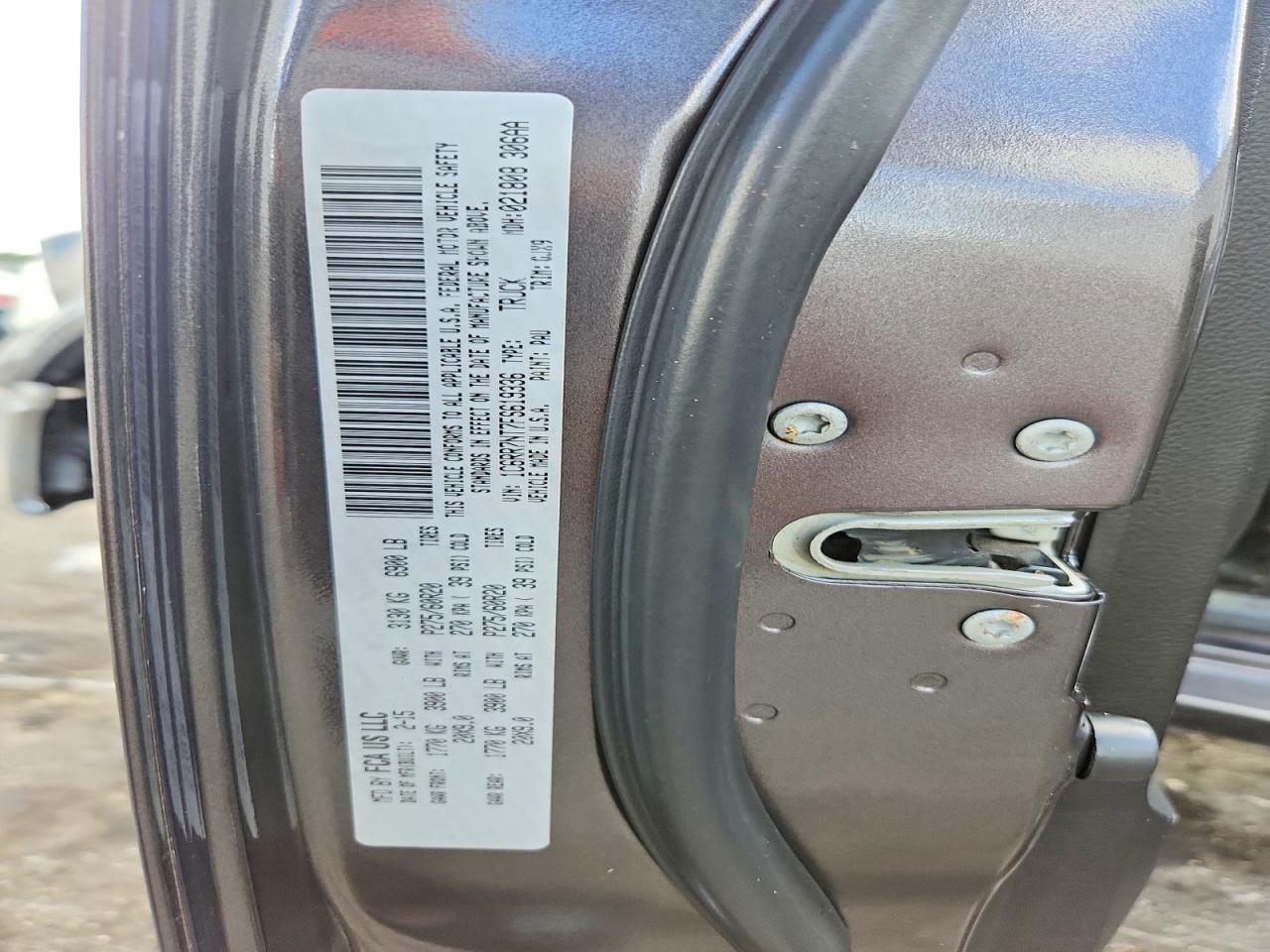 2015 Ram 1500 Laramie Gray vin: 1C6RR7NT7FS619336