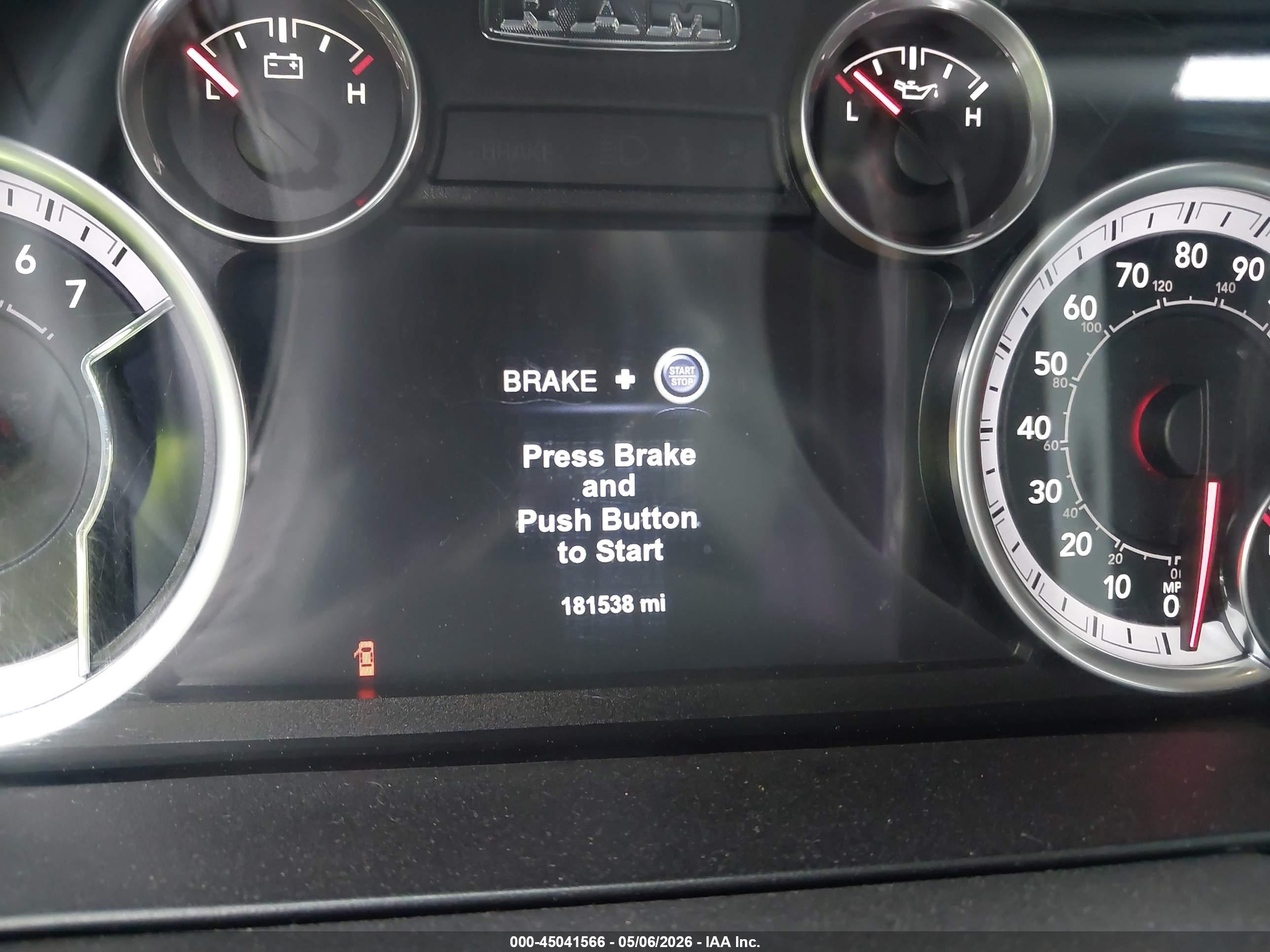 2015 Ram 1500 Laramie Red vin: 1C6RR7NT7FS777059