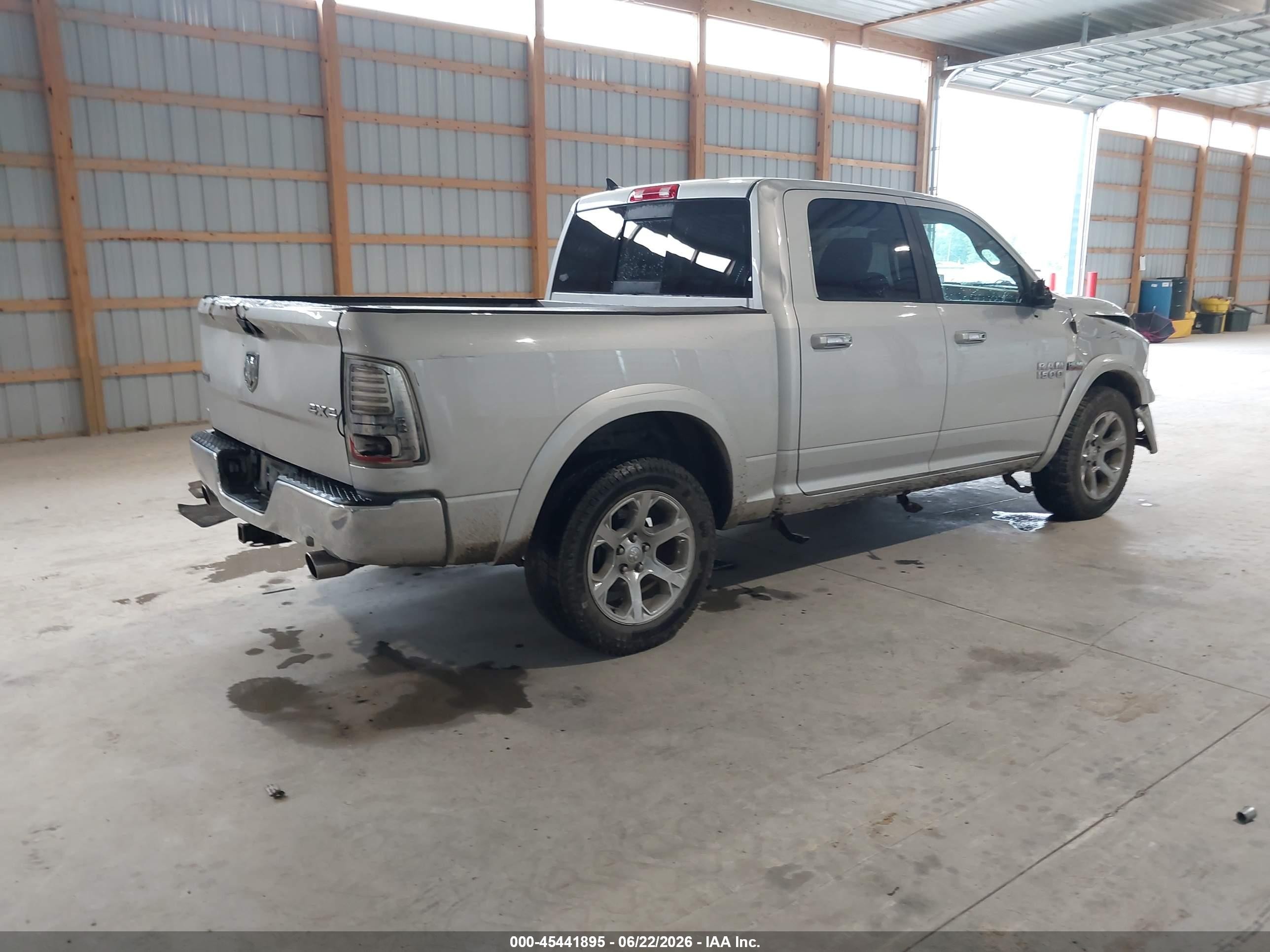 2015 Ram 1500 Laramie Silver vin: 1C6RR7NT8FS528656