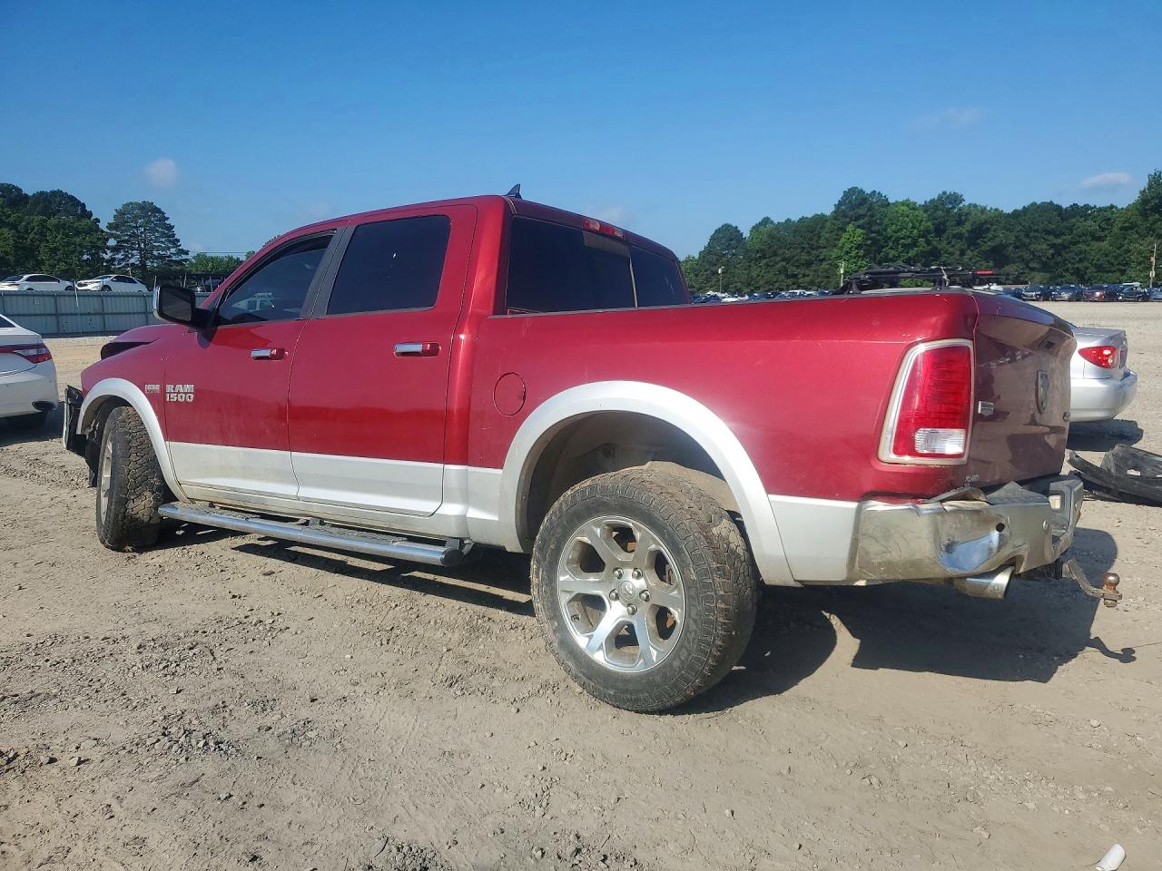 2015 Ram 1500 Laramie Maroon vin: 1C6RR7NT8FS619426