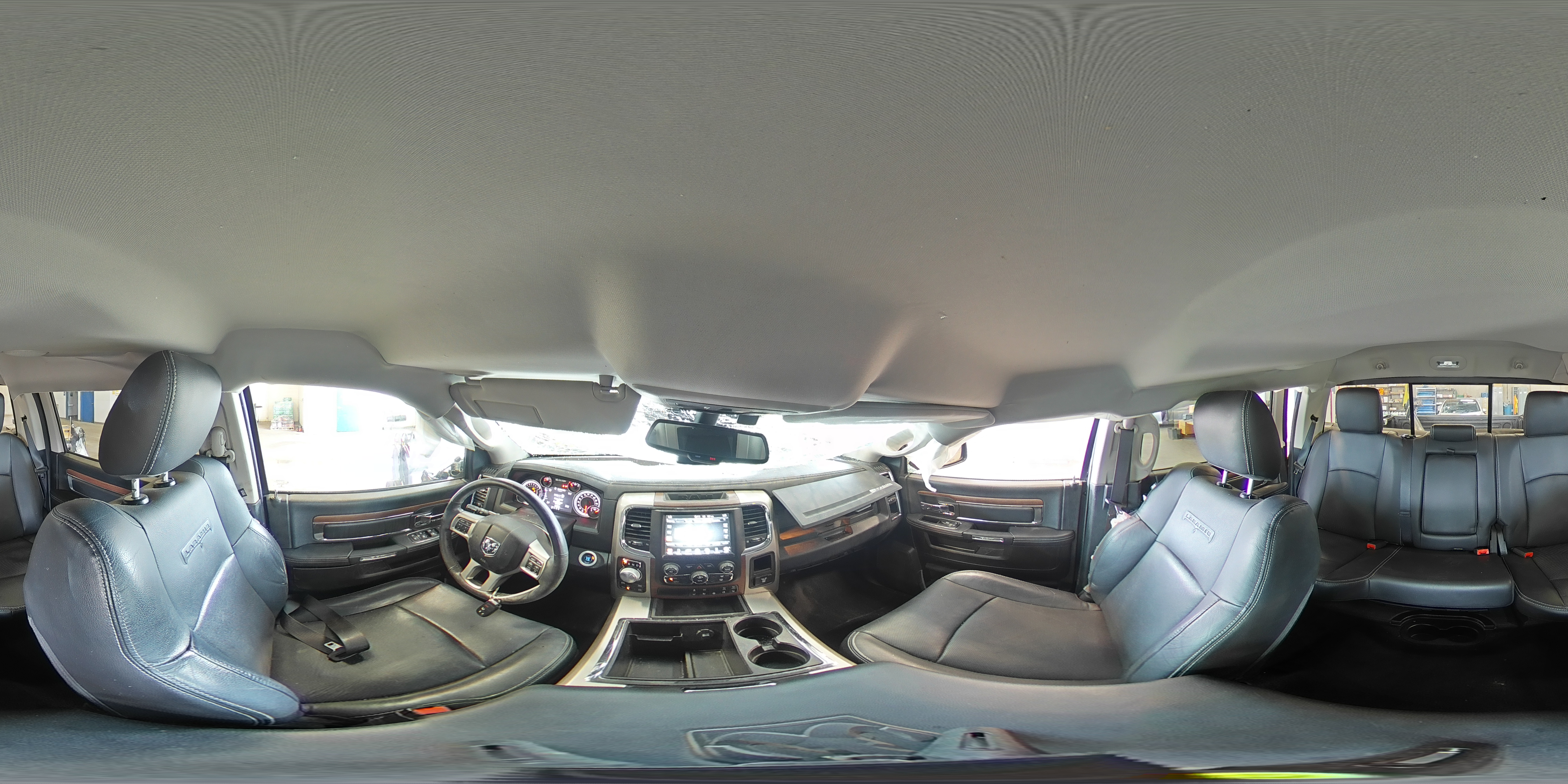 2015 Ram 1500 Laramie Burgundy vin: 1C6RR7NT8FS643175