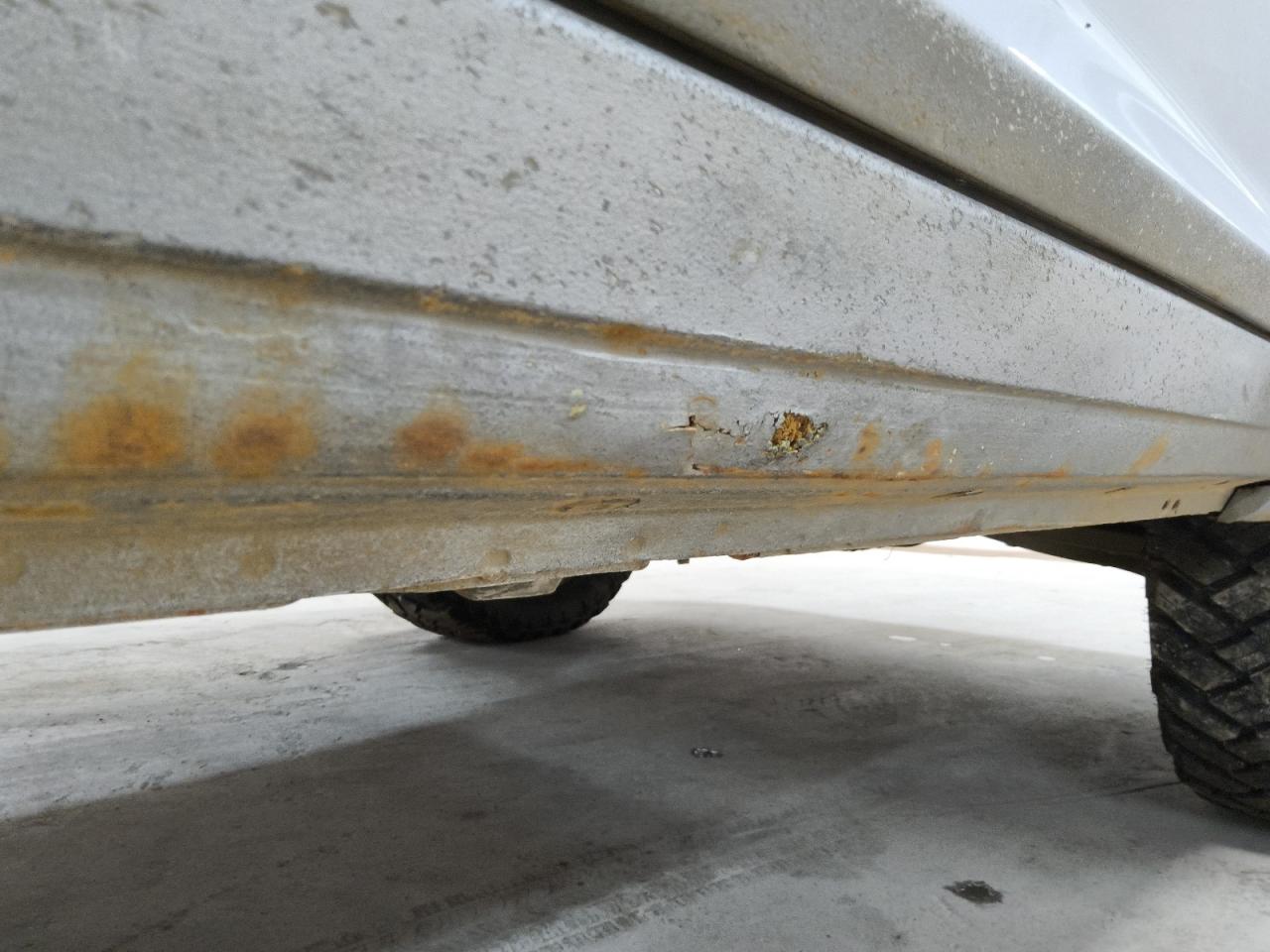 2017 Ram 1500 Laramie Silver vin: 1C6RR7NT8HS507888 Damage: Right Rocker Panel, Rust, > 12 Inches