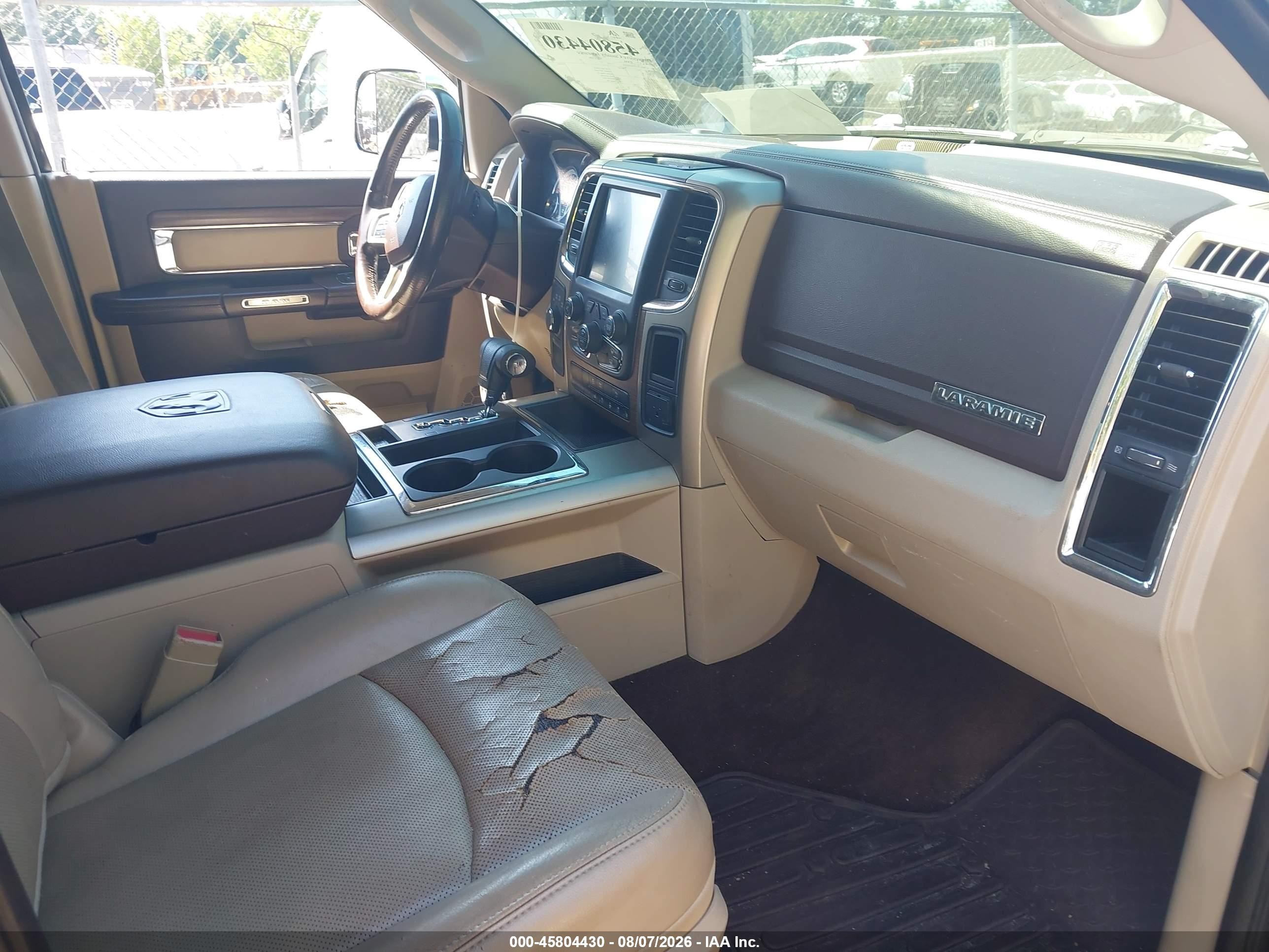 2013 Ram 1500 Laramie Черный vin: 1C6RR7NT9DS504024