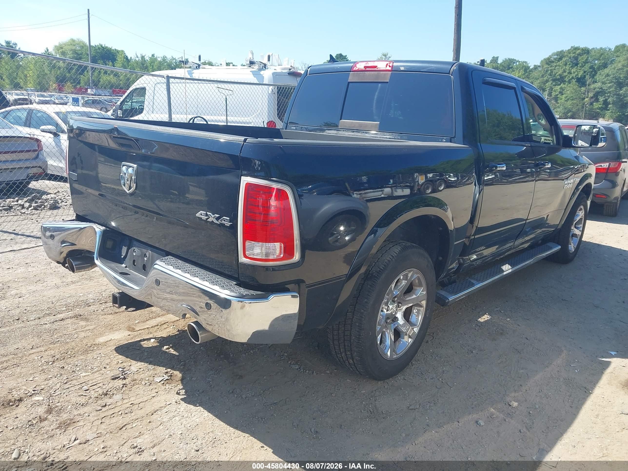 2013 Ram 1500 Laramie Черный vin: 1C6RR7NT9DS504024
