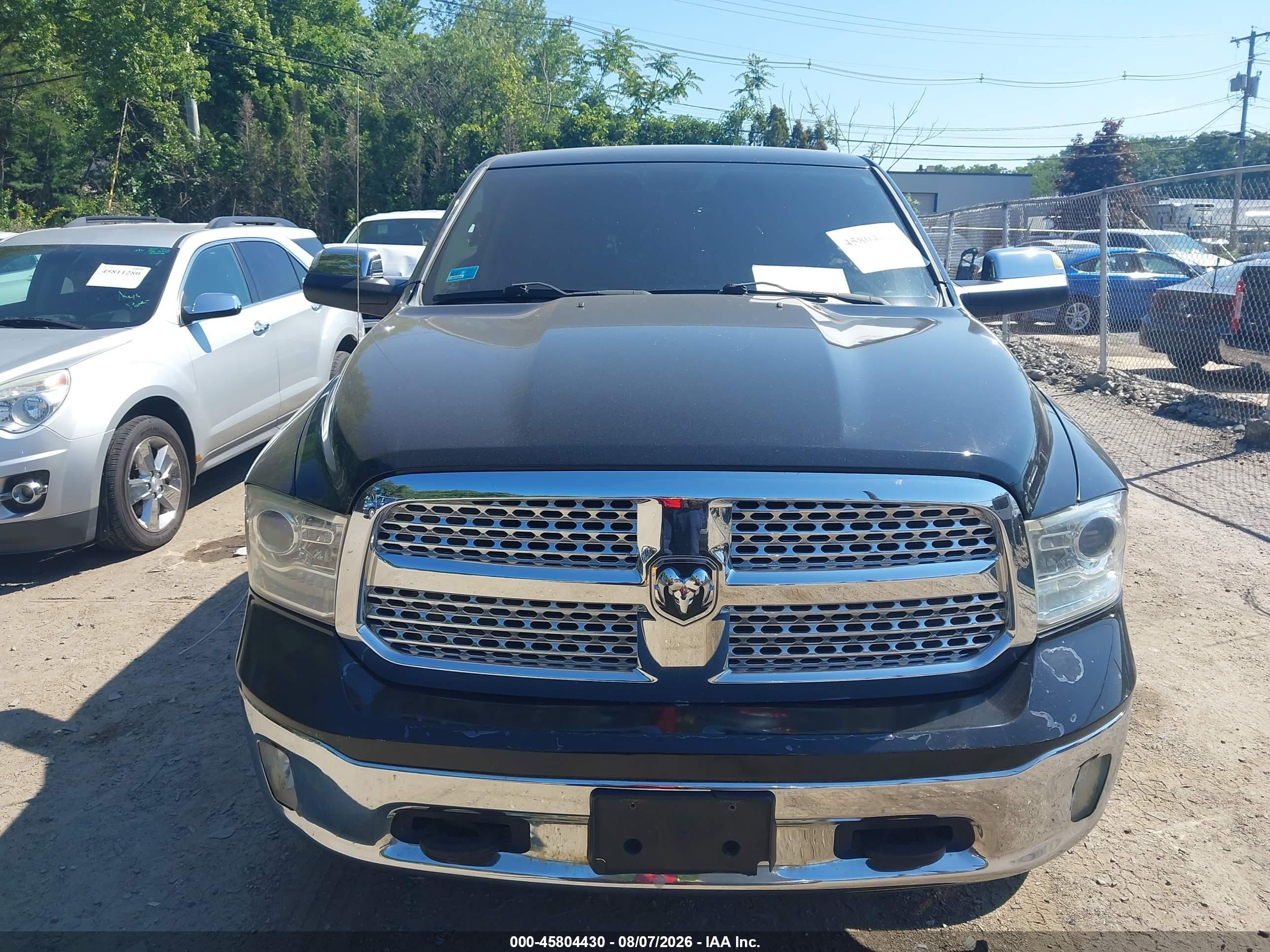 2013 Ram 1500 Laramie Черный vin: 1C6RR7NT9DS504024