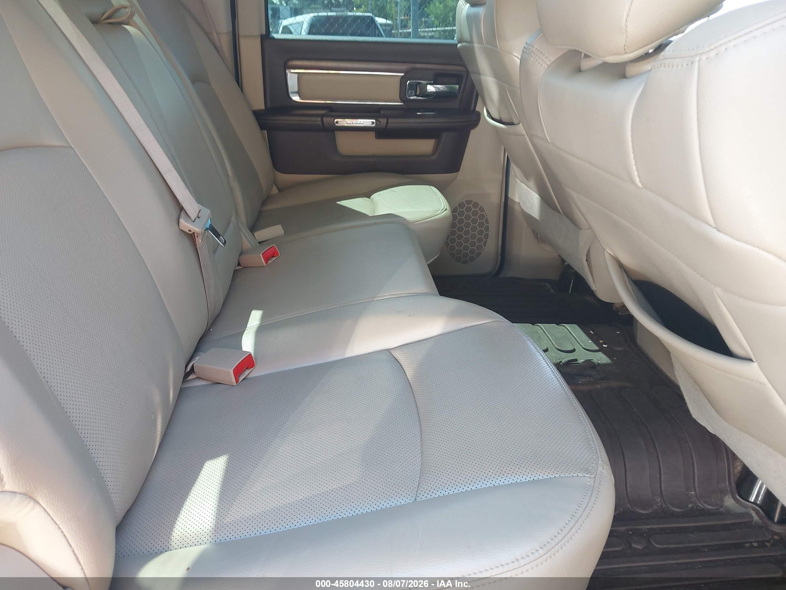 2013 Ram 1500 Laramie Черный vin: 1C6RR7NT9DS504024
