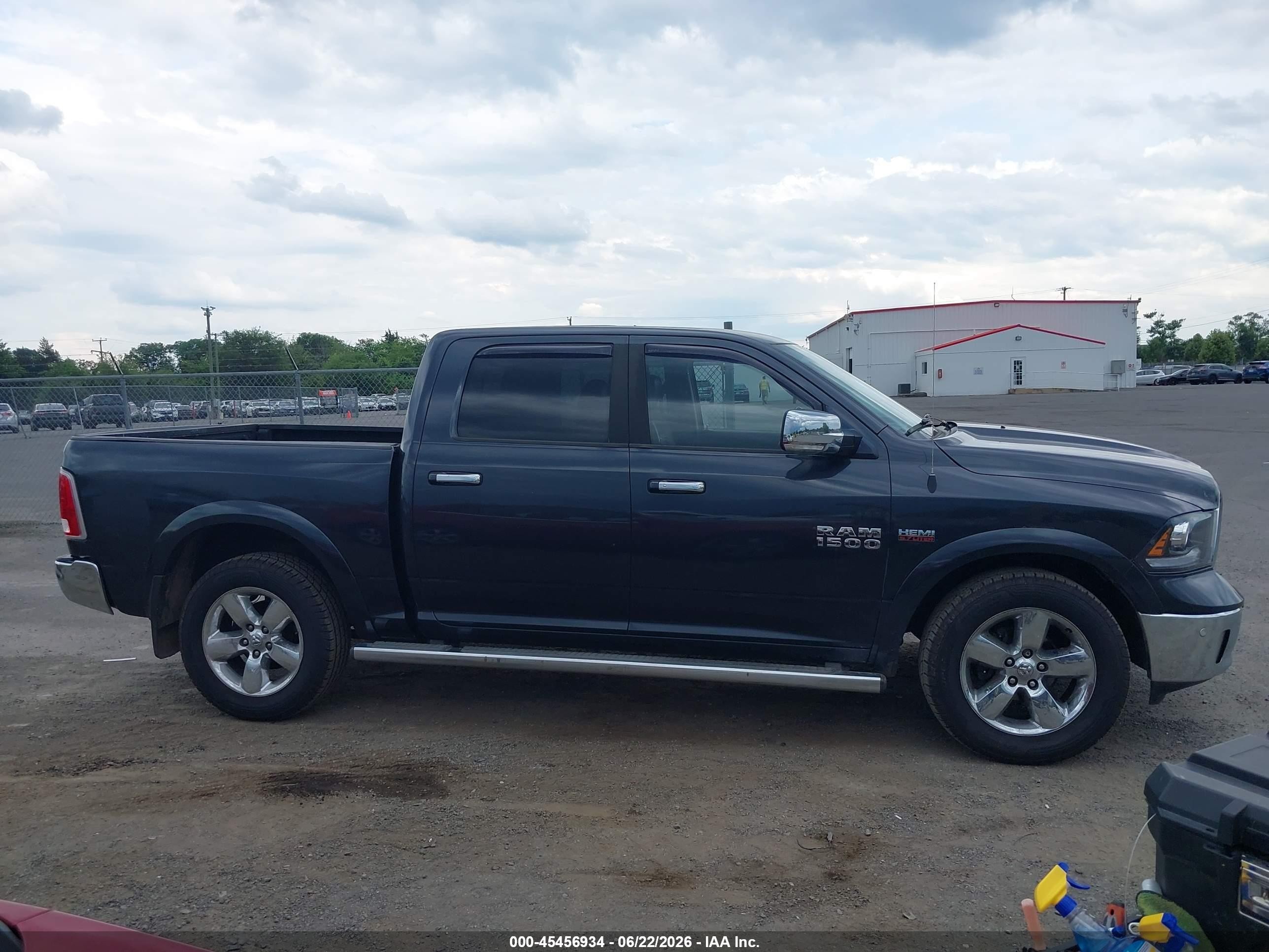 2014 Ram 1500 Laramie Gray vin: 1C6RR7NT9ES187203