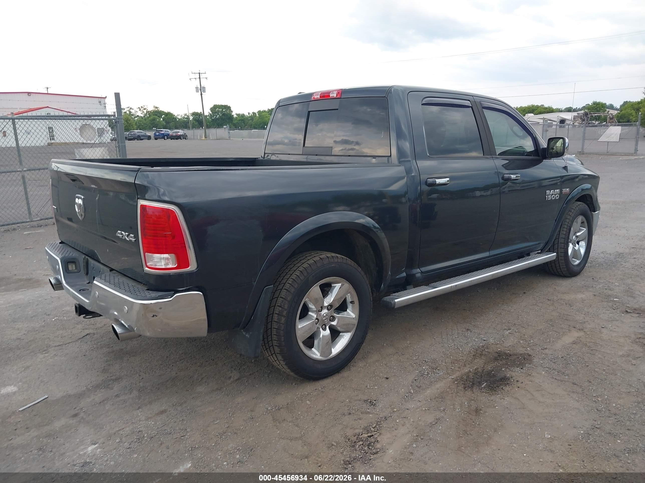 2014 Ram 1500 Laramie Gray vin: 1C6RR7NT9ES187203
