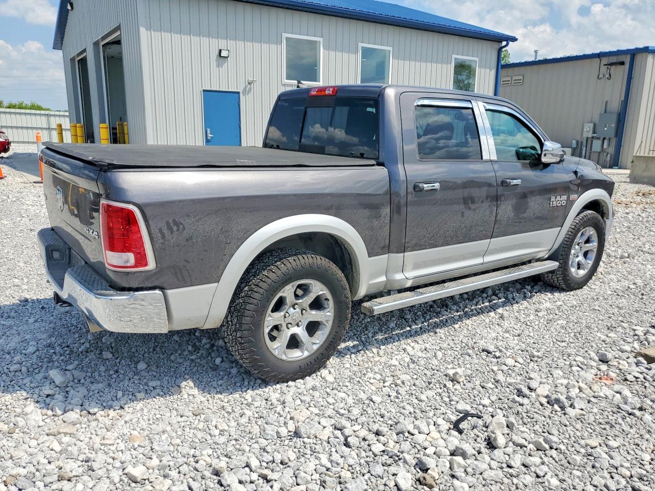 2014 Ram 1500 Laramie Gray vin: 1C6RR7NT9ES313561