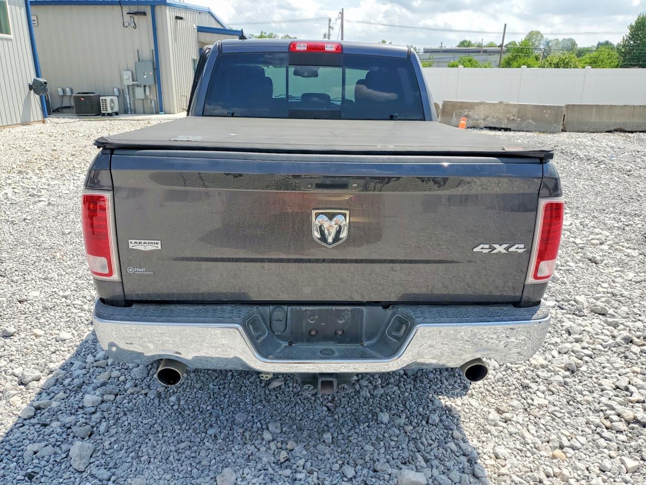 2014 Ram 1500 Laramie Gray vin: 1C6RR7NT9ES313561