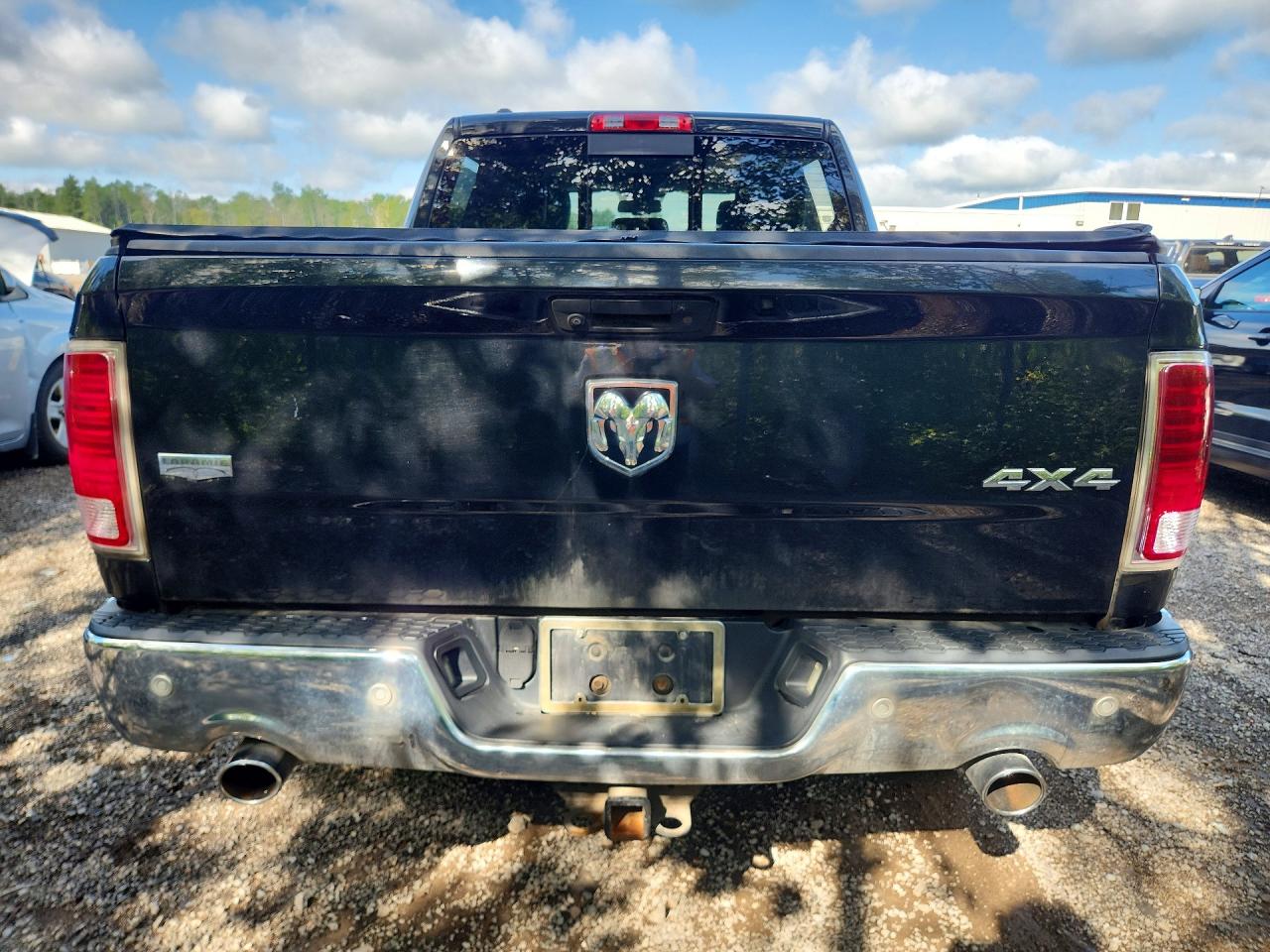 2015 Ram 1500 Laramie Black vin: 1C6RR7NT9FS596447