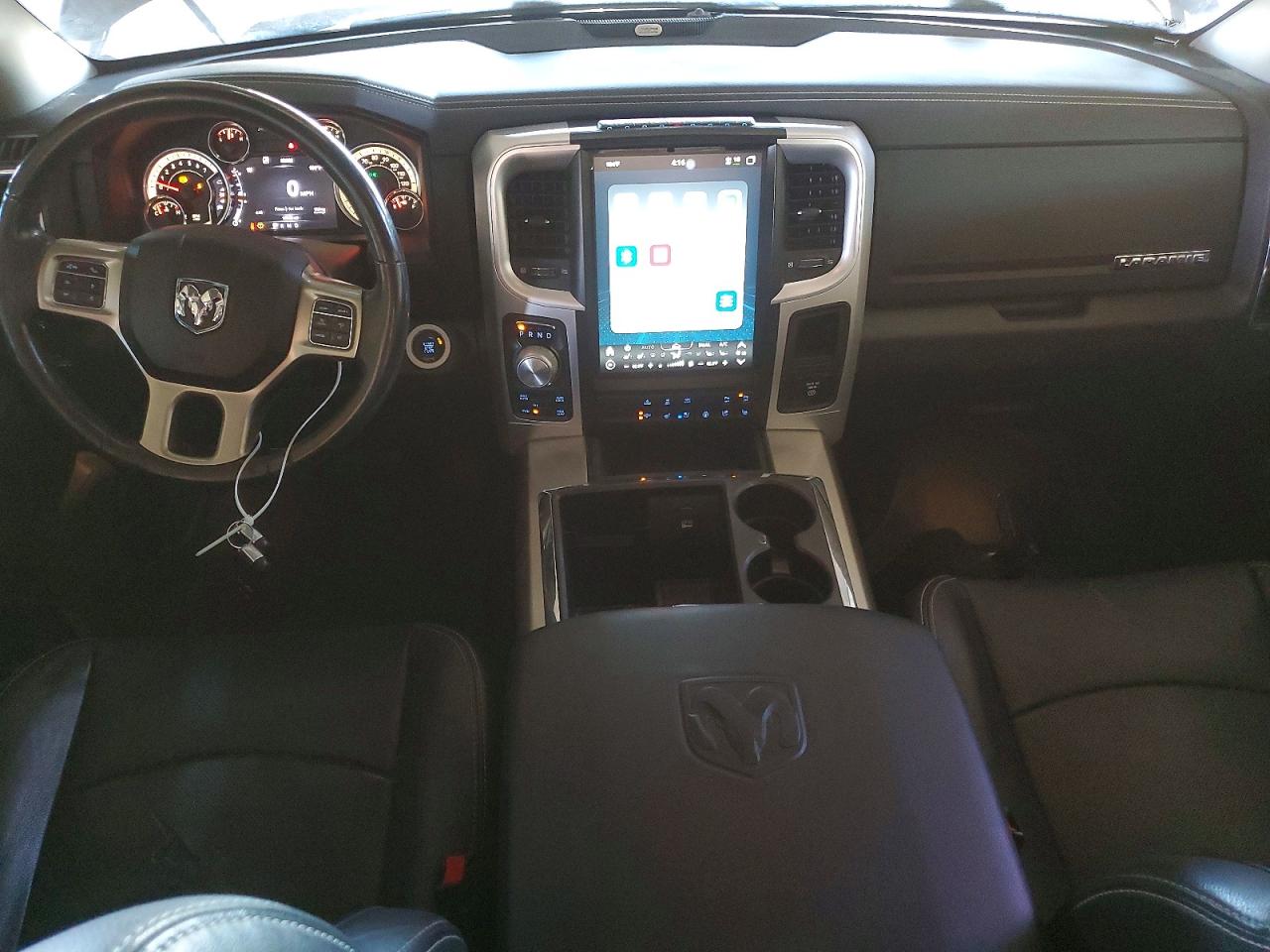 2015 Ram 1500 Laramie Gray vin: 1C6RR7NT9FS711807
