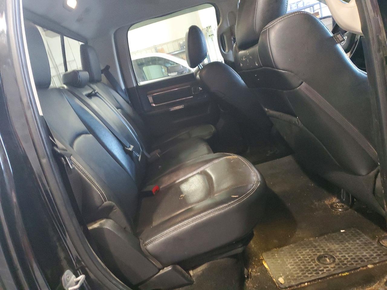2014 Ram 1500 Laramie Черный vin: 1C6RR7NTXES232777