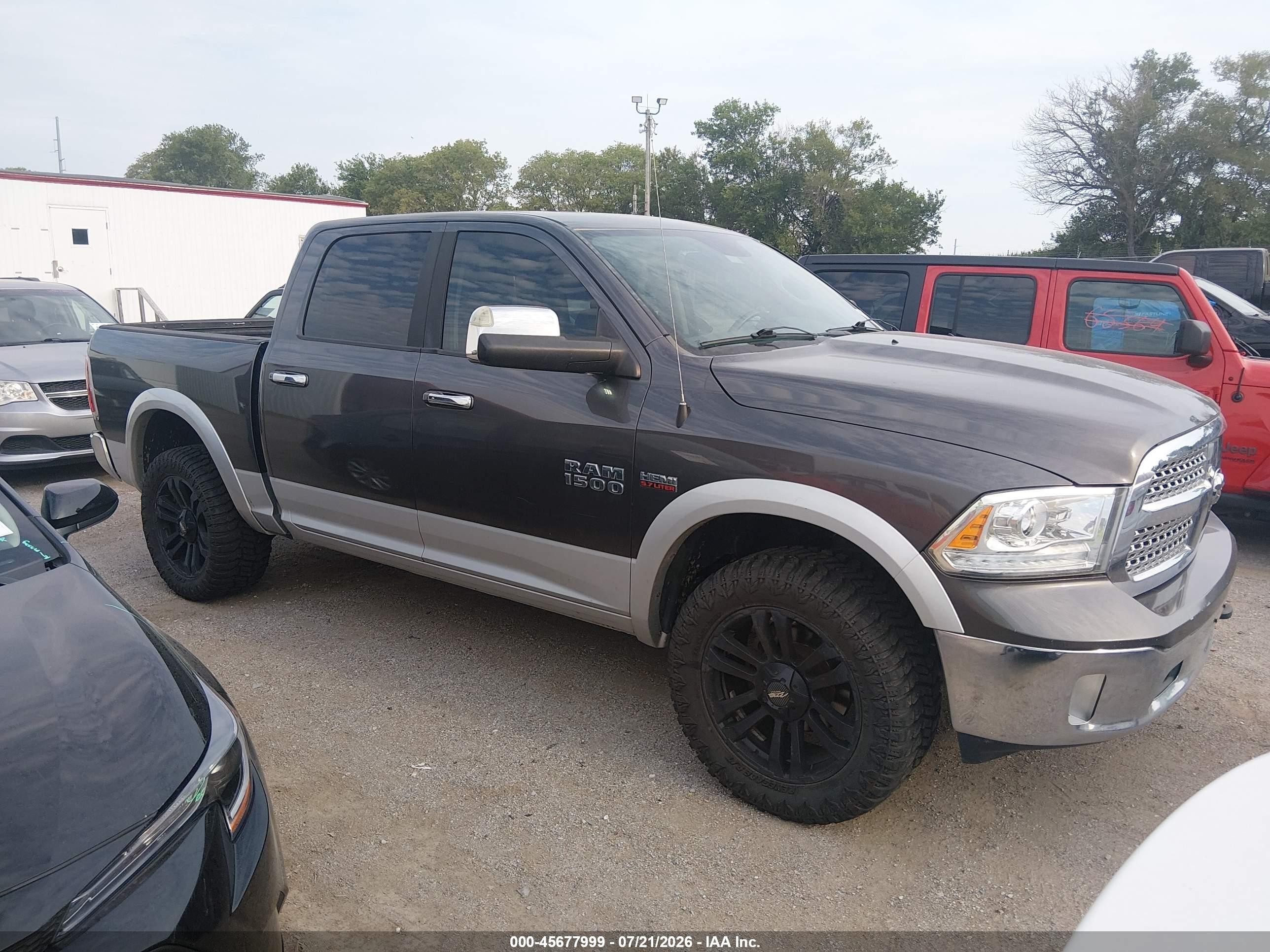 2014 Ram 1500 Laramie Gray vin: 1C6RR7NTXES246260