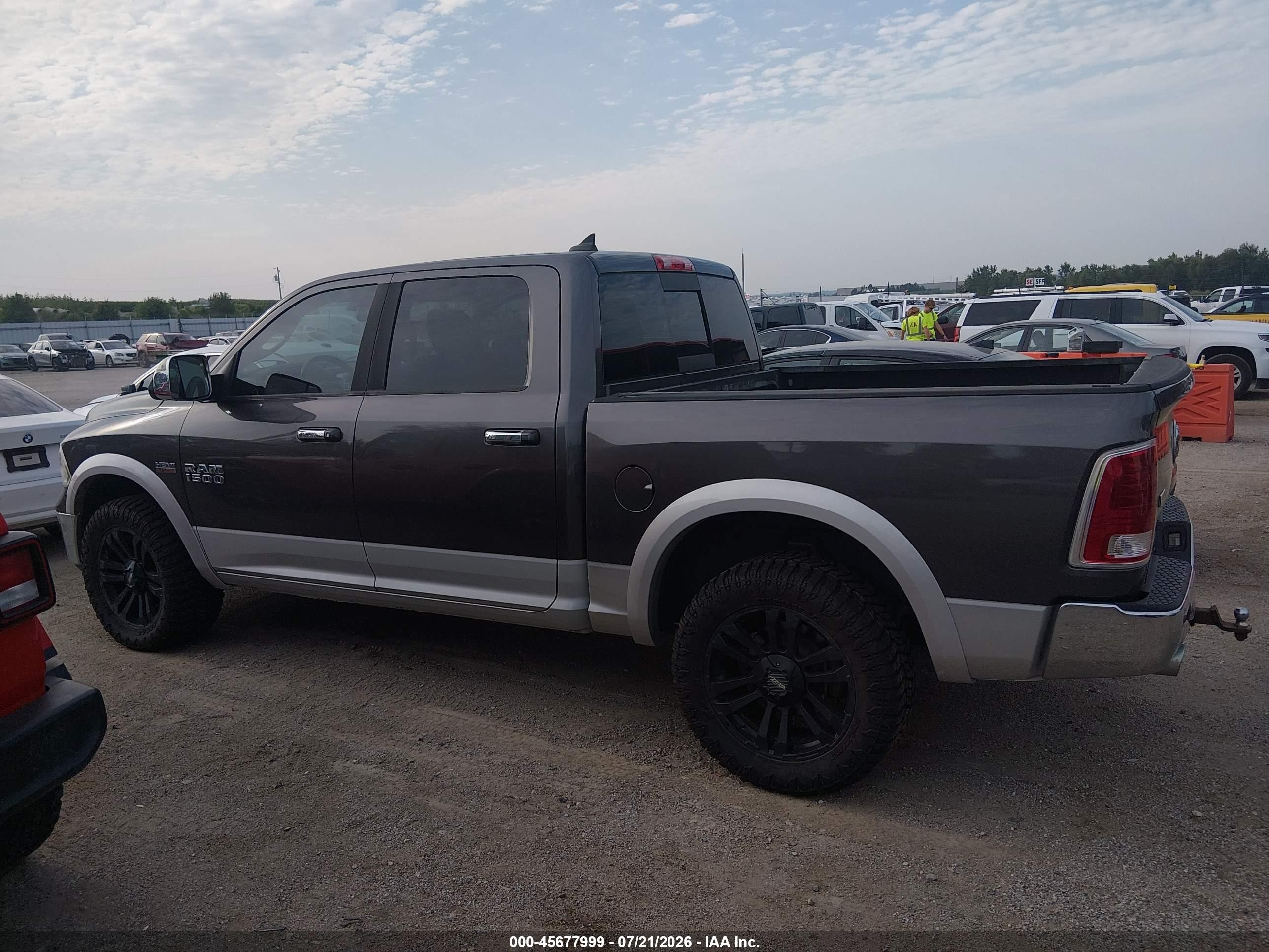 2014 Ram 1500 Laramie Gray vin: 1C6RR7NTXES246260