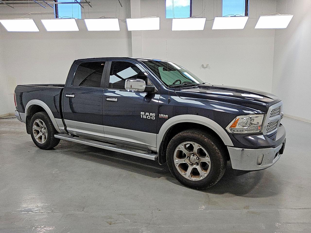 2014 Ram 1500 Laramie Black vin: 1C6RR7NTXES434079