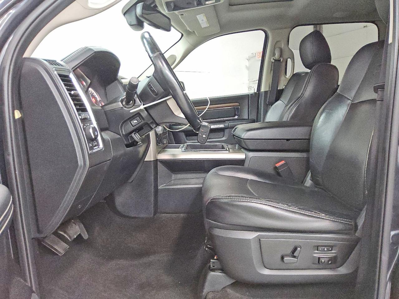 2014 Ram 1500 Laramie Black vin: 1C6RR7NTXES434079