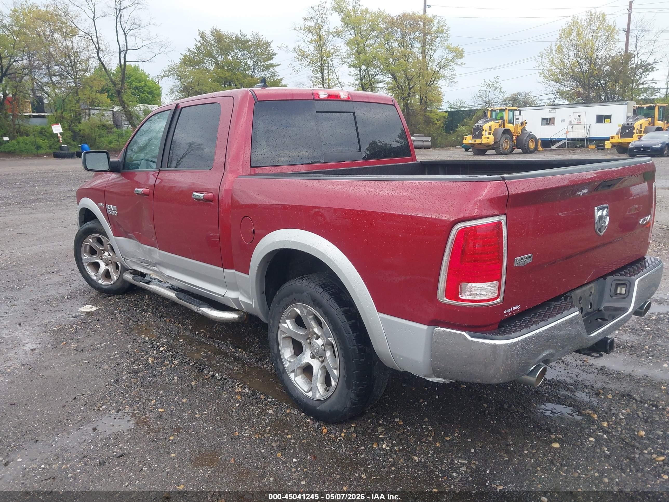 2014 Ram 1500 Laramie Red vin: 1C6RR7NTXES479877