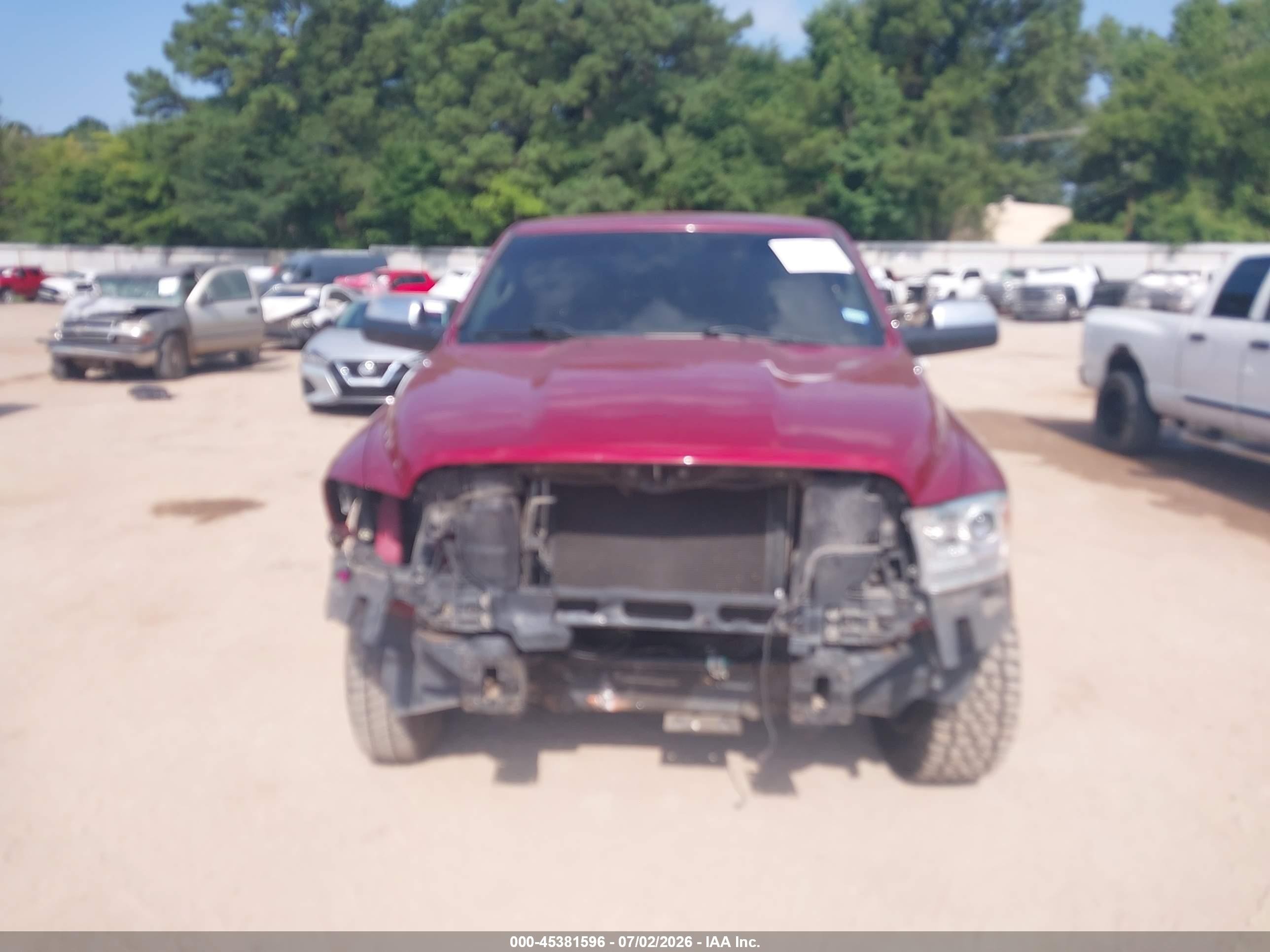 2015 Ram 1500 Laramie Бордовый vin: 1C6RR7NTXFS561318