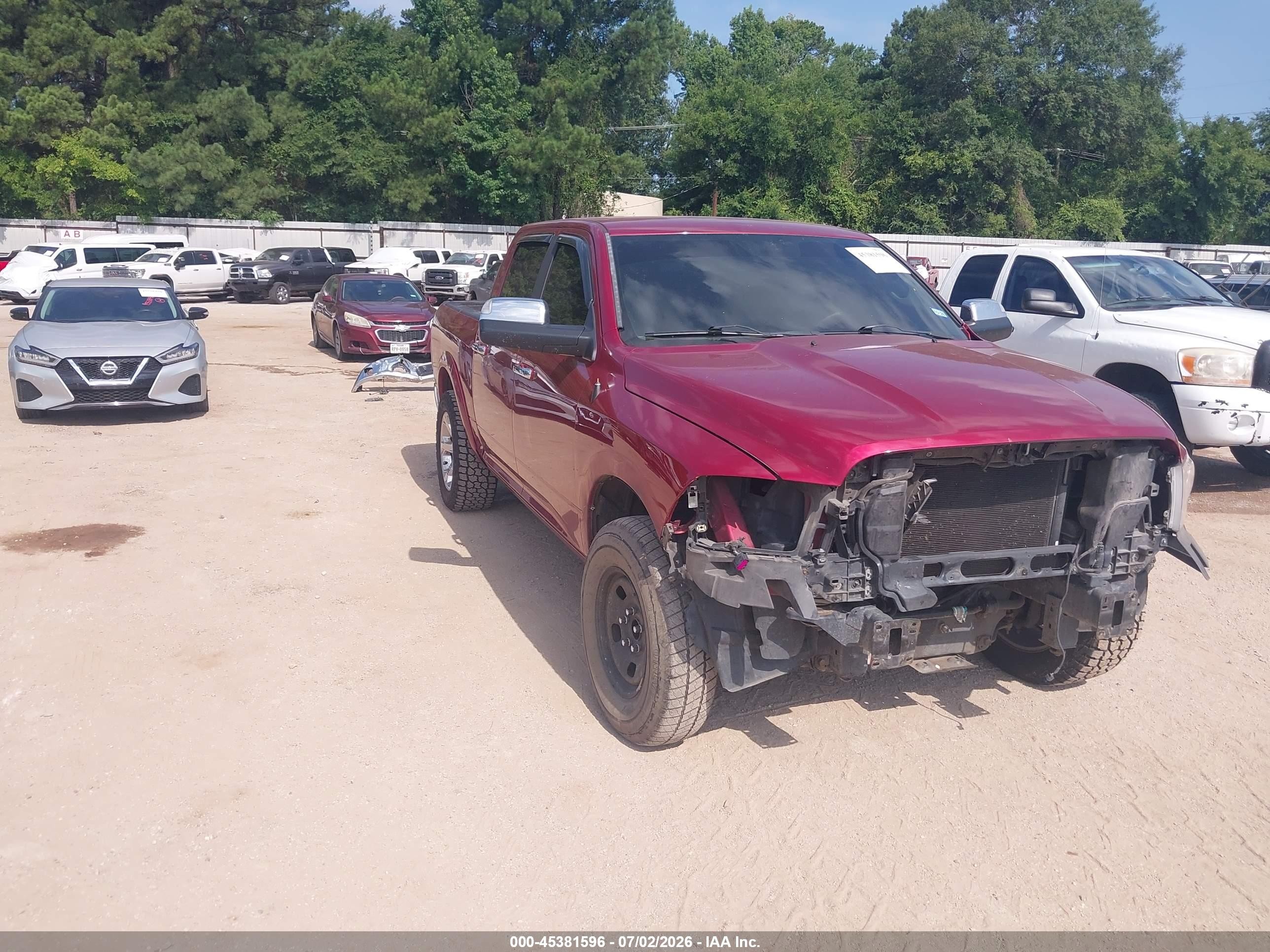 2015 Ram 1500 Laramie Бордовый vin: 1C6RR7NTXFS561318