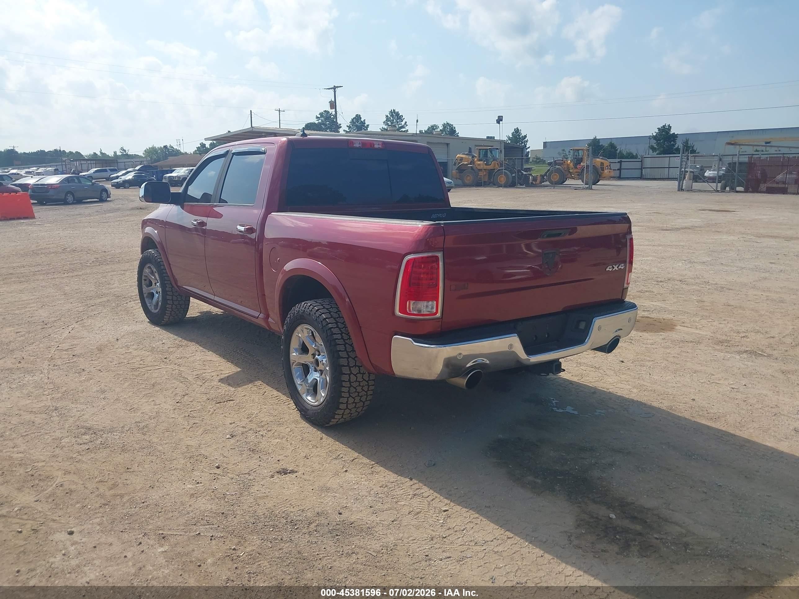 2015 Ram 1500 Laramie Бордовый vin: 1C6RR7NTXFS561318