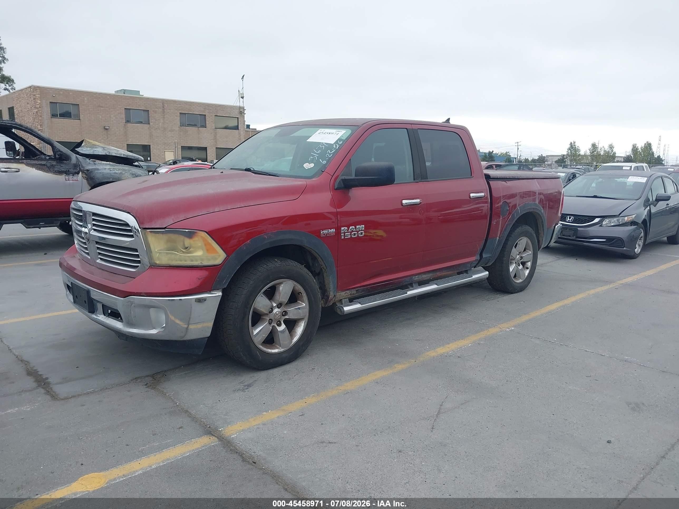 2015 Ram 1500 Laramie Red vin: 1C6RR7NTXFS700377