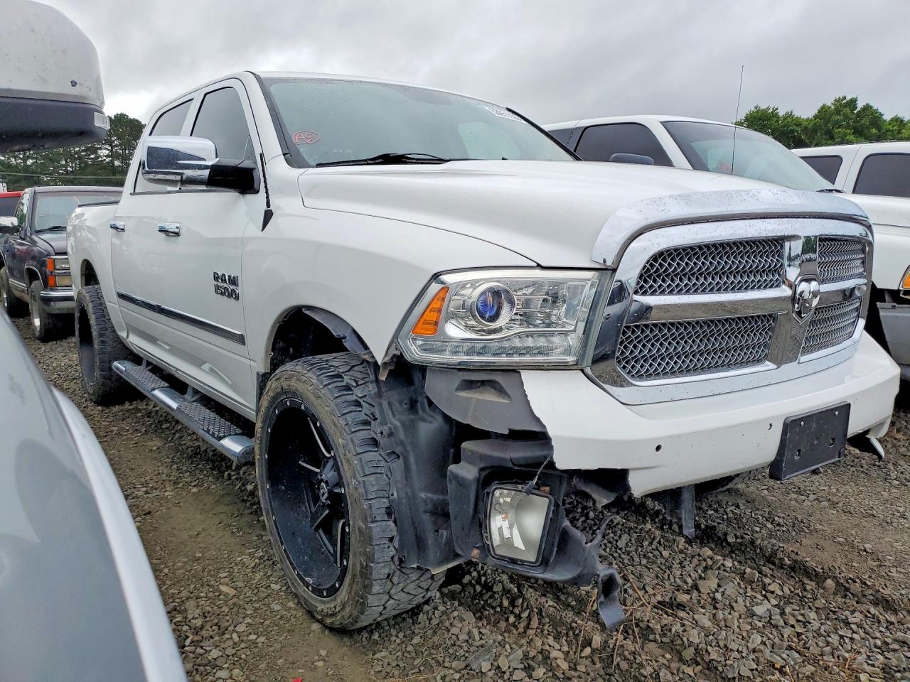 2014 Ram 1500 Longhorn White vin: 1C6RR7PM1ES431352