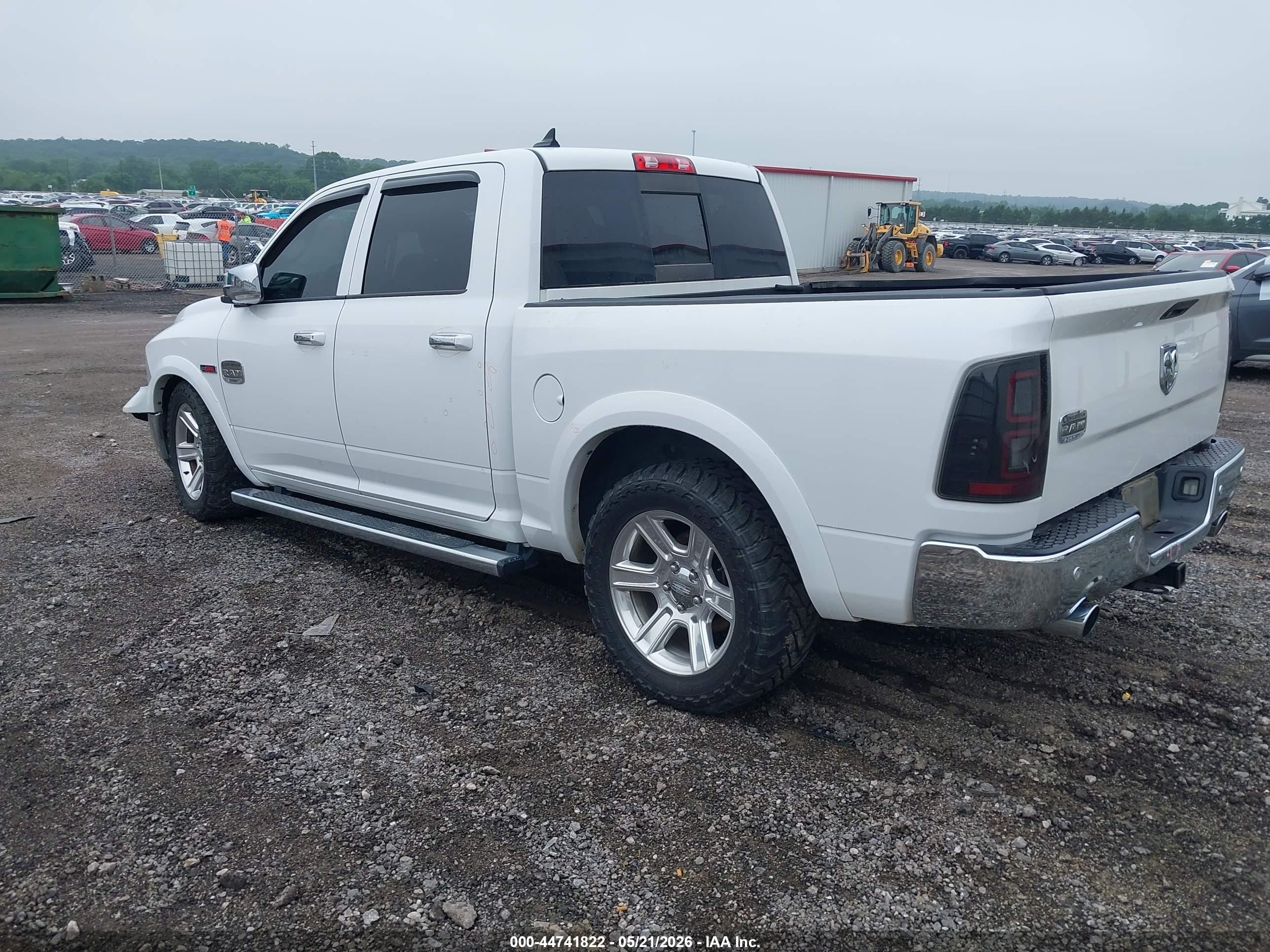 2015 Ram 1500 Laramie Longhorn White vin: 1C6RR7PM1FS751725