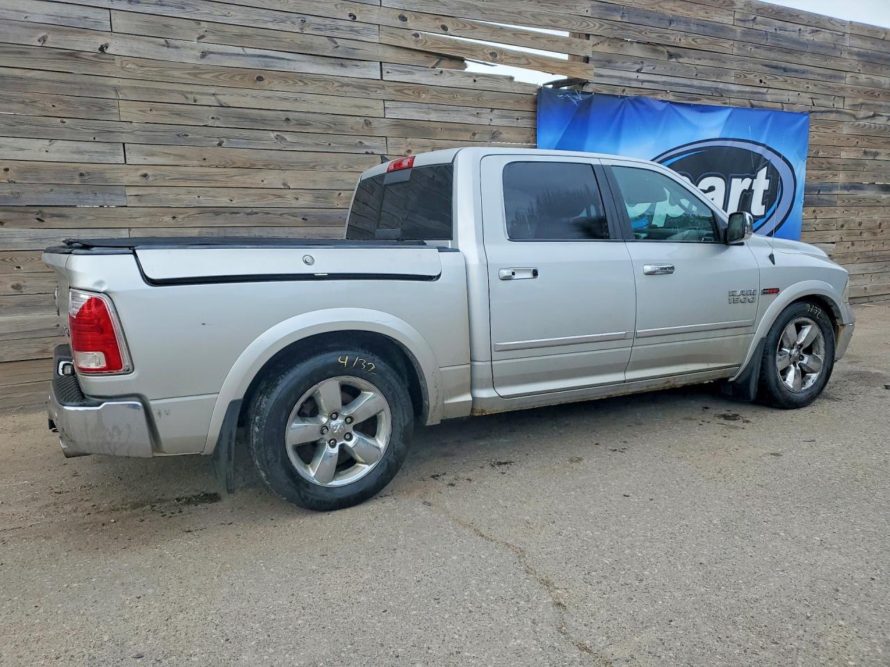 2015 Ram 1500 Longhorn Silver vin: 1C6RR7PM2FS505377