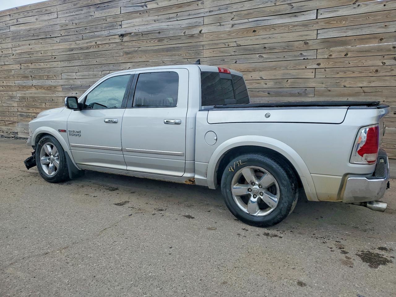 2015 Ram 1500 Longhorn Silver vin: 1C6RR7PM2FS505377