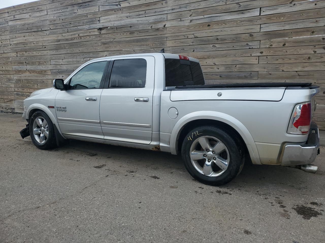 2015 Ram 1500 Longhorn Silver vin: 1C6RR7PM2FS505377 Damage: Left Tail Light, Broken, Replacement Required