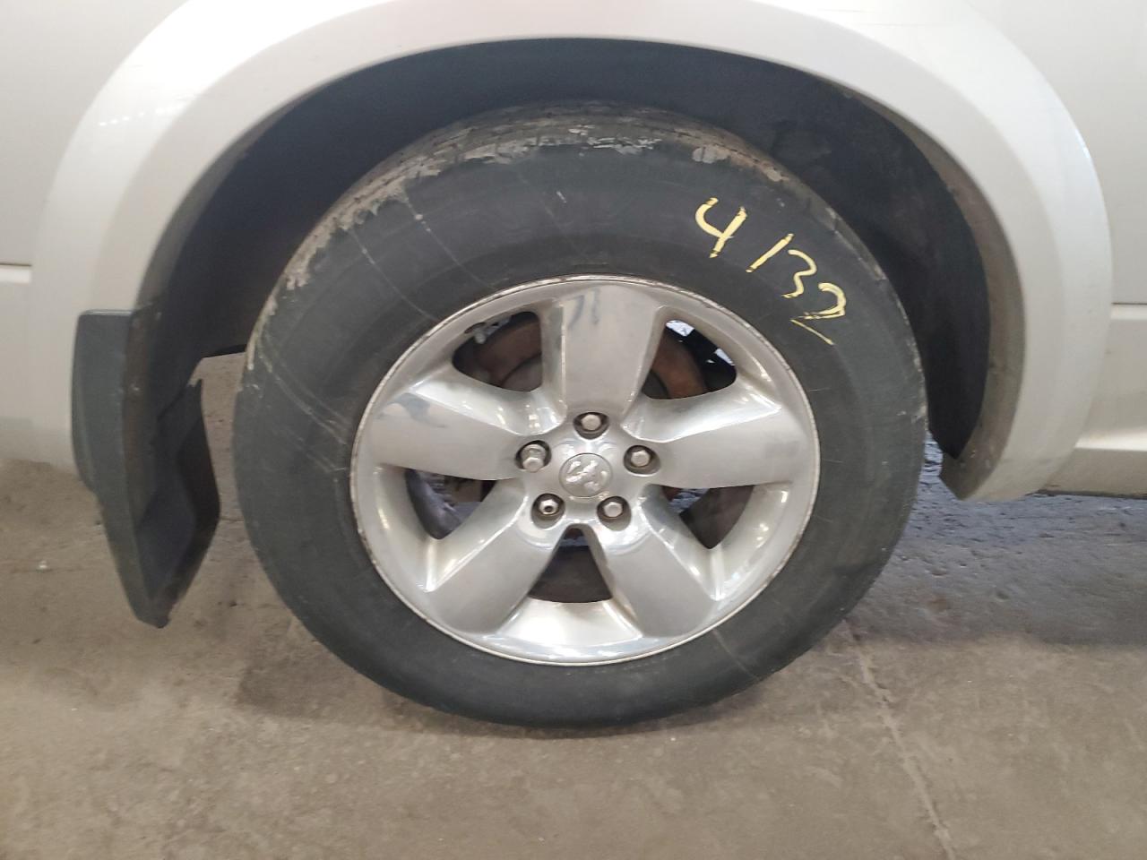 2015 Ram 1500 Longhorn Silver vin: 1C6RR7PM2FS505377 Damage: Right Rear Wheel, Curb Rash, > 12 Inches