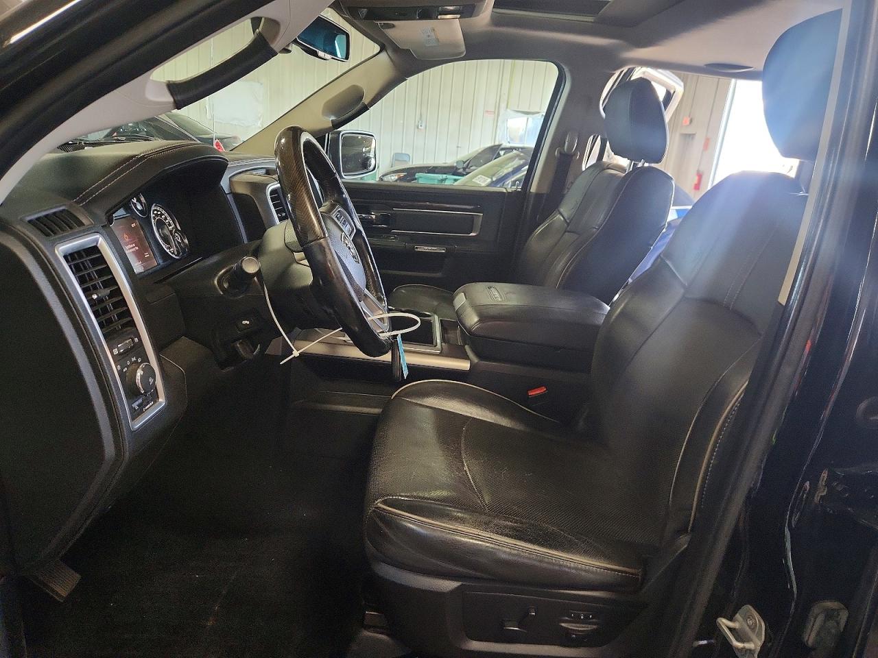 2014 Ram 1500 Longhorn Black vin: 1C6RR7PMXES311694