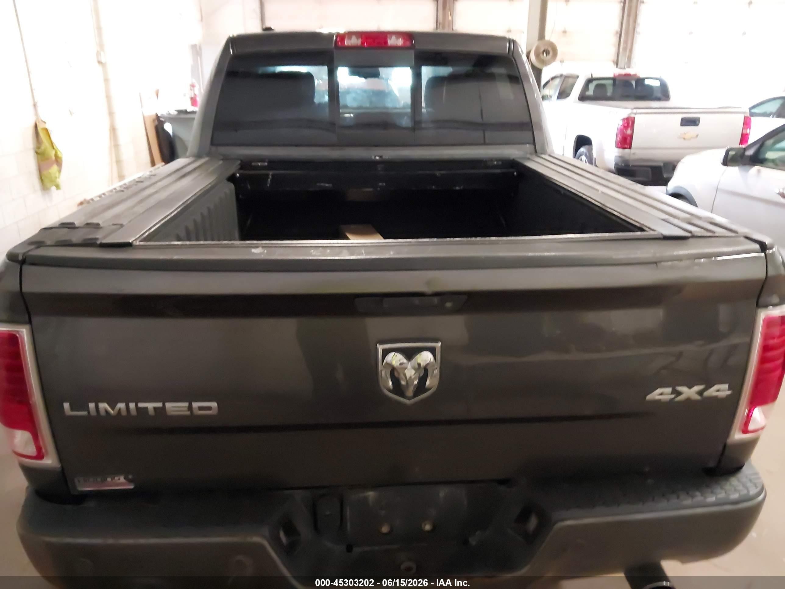 2014 Ram 1500 Longhorn Gray vin: 1C6RR7PT0ES324509