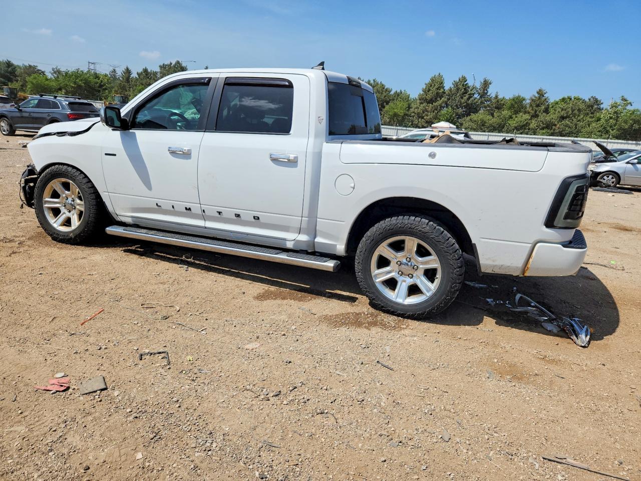 2015 Ram 1500 Longhorn White vin: 1C6RR7PT2FS587330