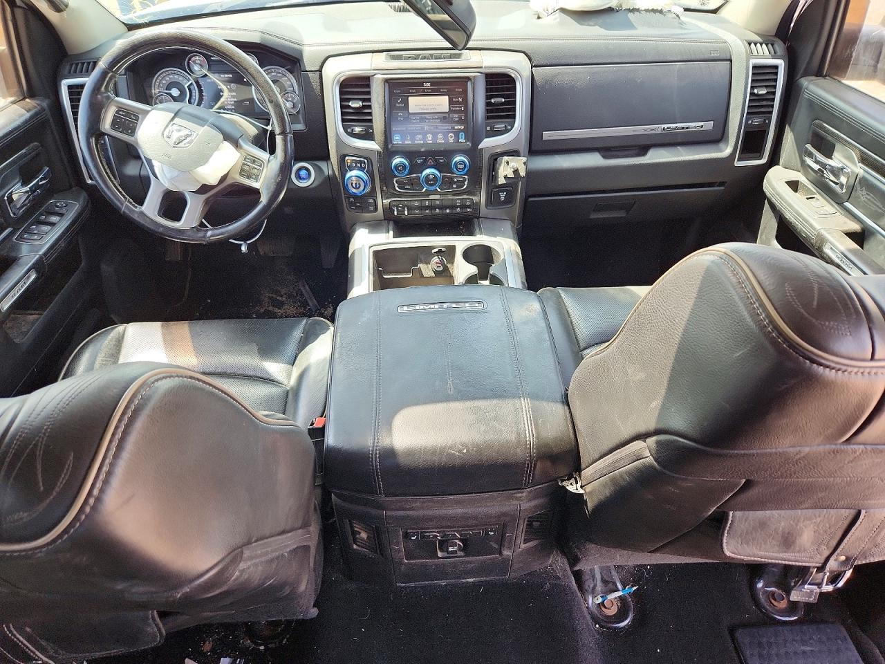 2015 Ram 1500 Longhorn White vin: 1C6RR7PT2FS587330