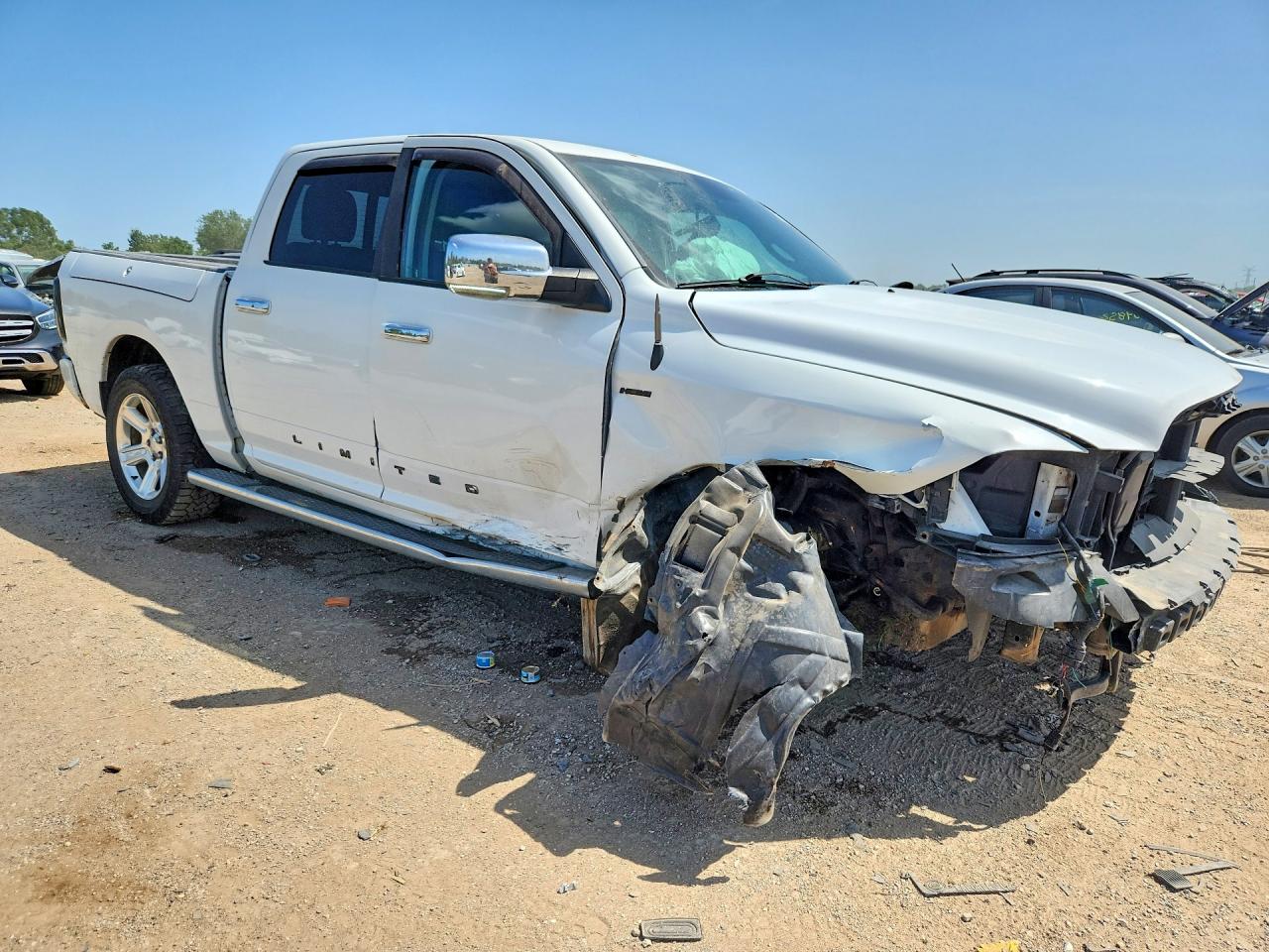 2015 Ram 1500 Longhorn White vin: 1C6RR7PT2FS587330
