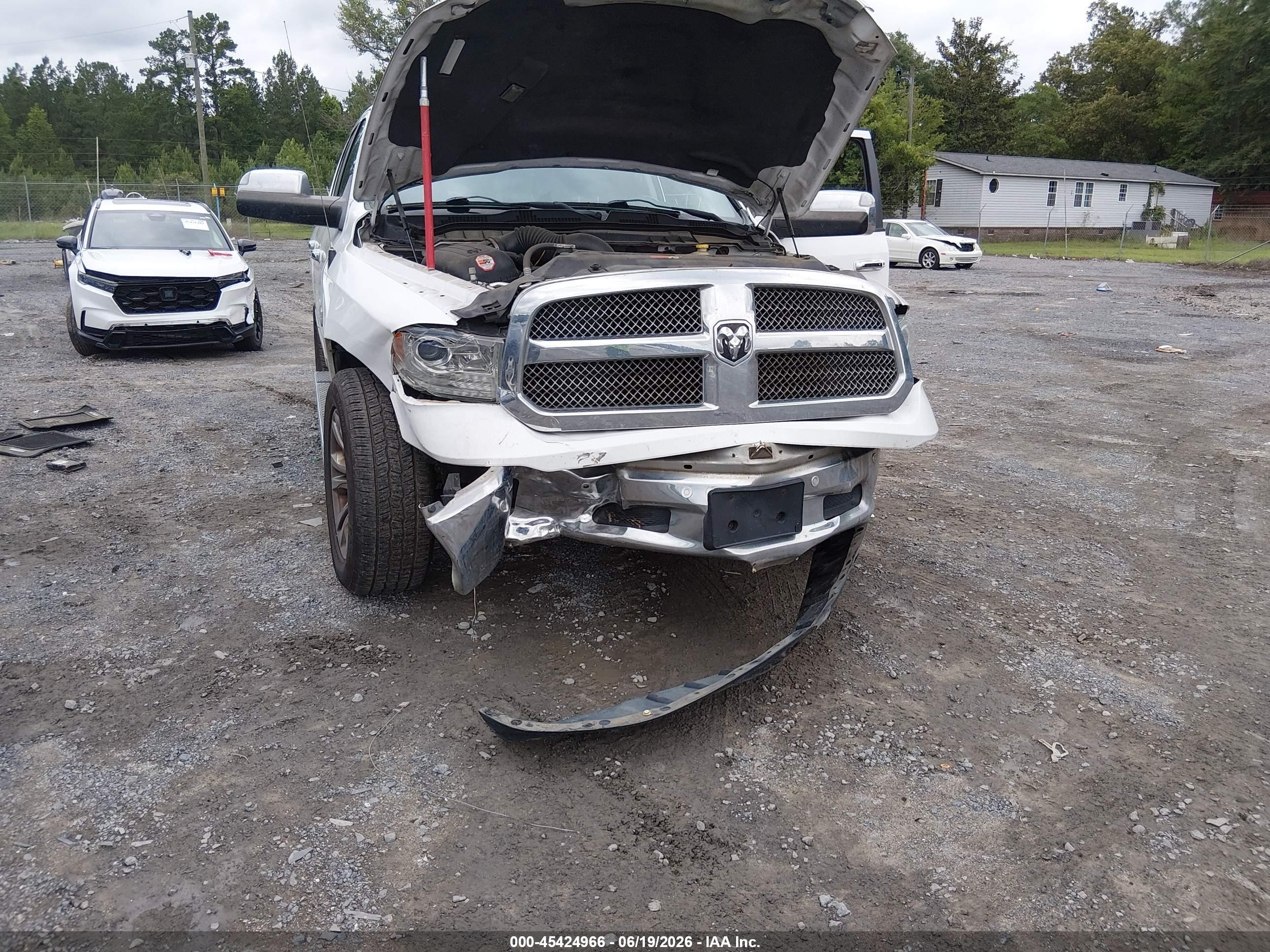 2014 Ram 1500 Longhorn Limited White vin: 1C6RR7PT3ES473951