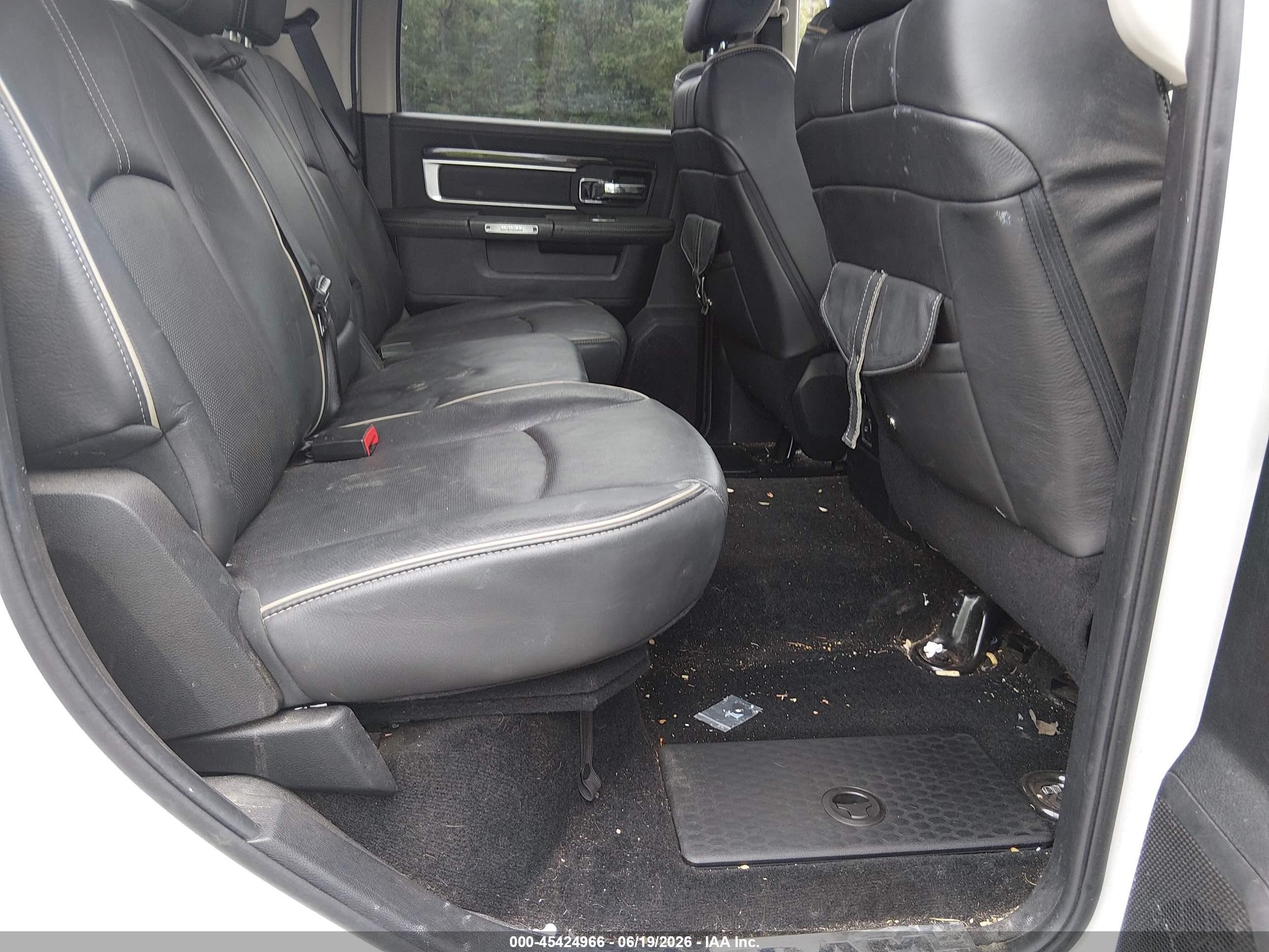 2014 Ram 1500 Longhorn Limited White vin: 1C6RR7PT3ES473951