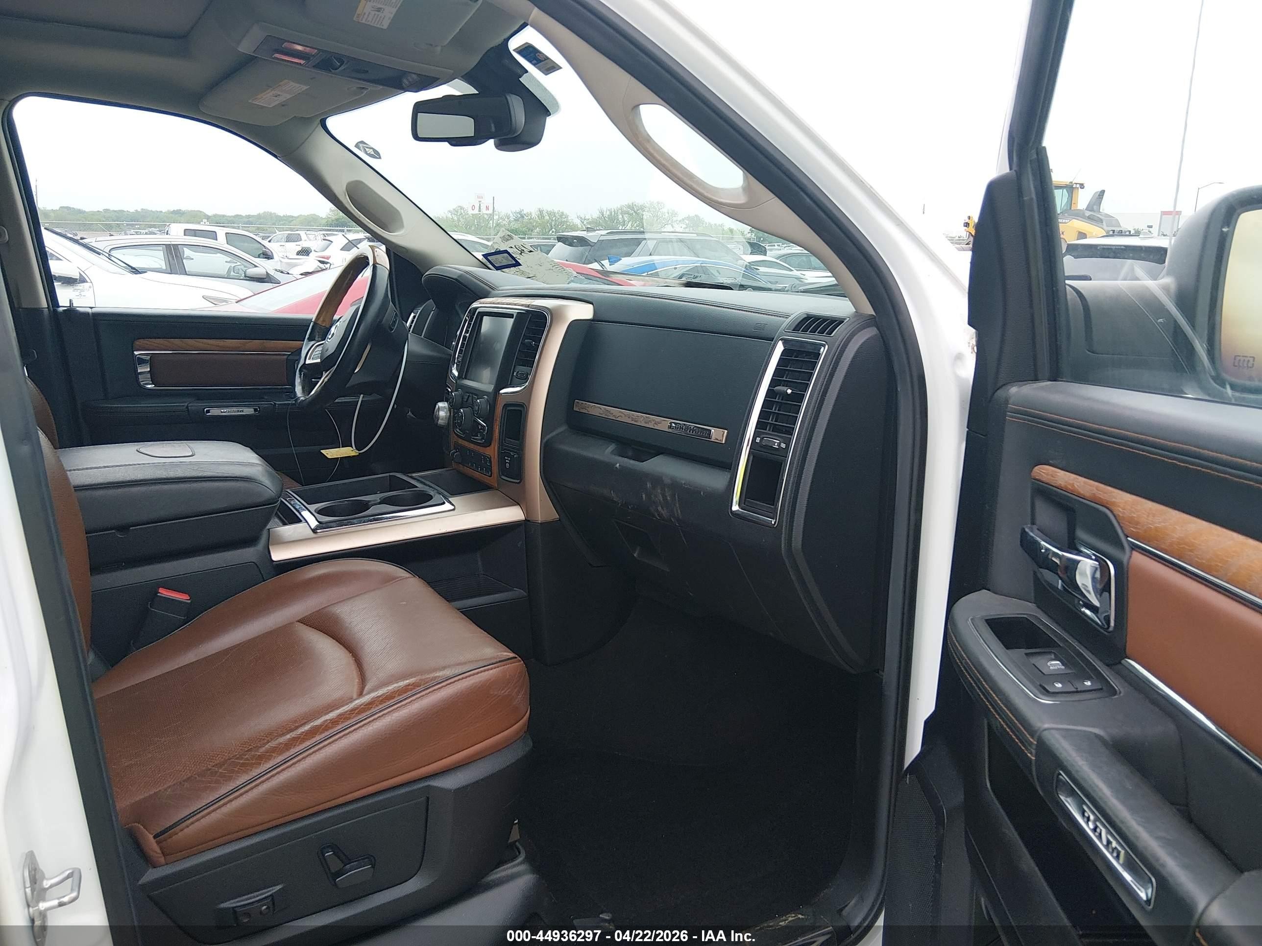 2014 Ram 1500 Longhorn White vin: 1C6RR7PT4ES232416