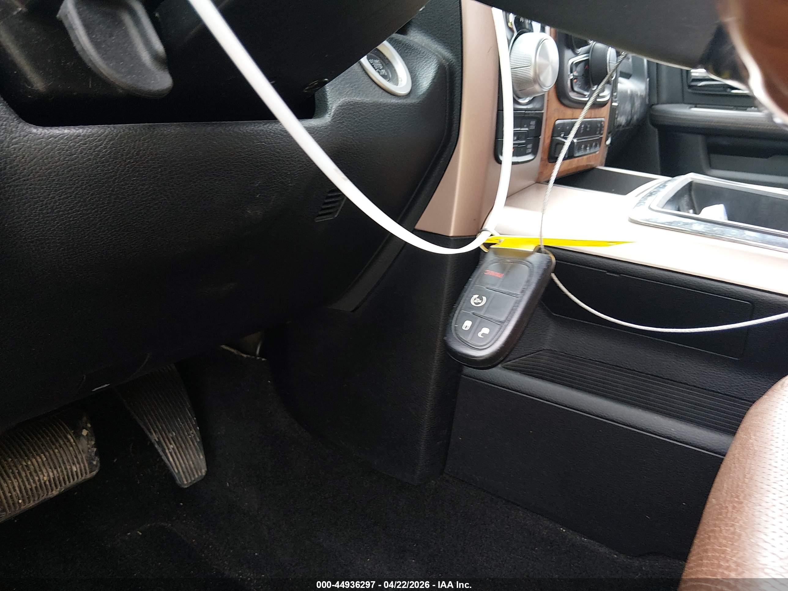 2014 Ram 1500 Longhorn White vin: 1C6RR7PT4ES232416
