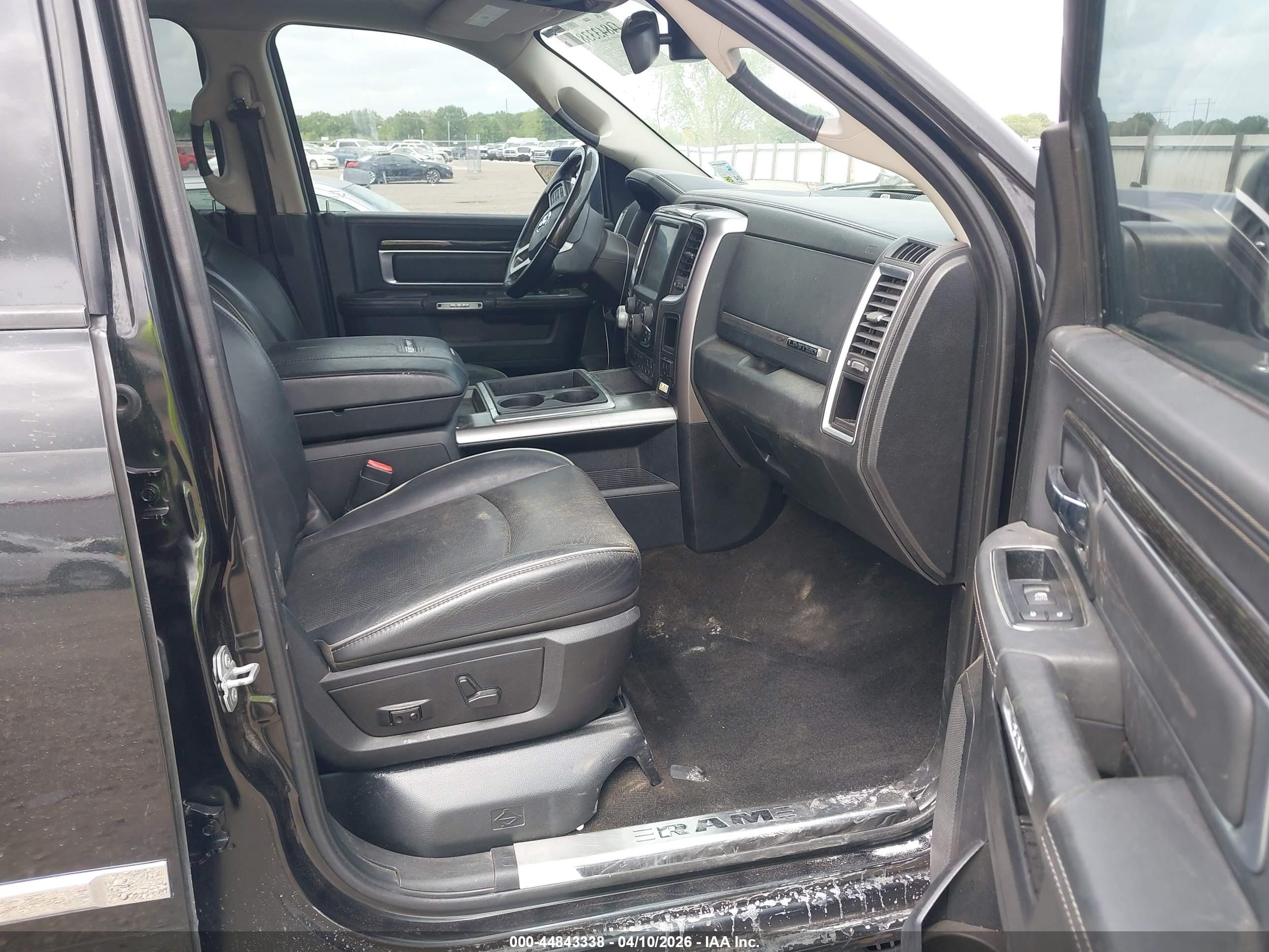 2015 Ram 1500 Laramie Limited Black vin: 1C6RR7PT4FS682634