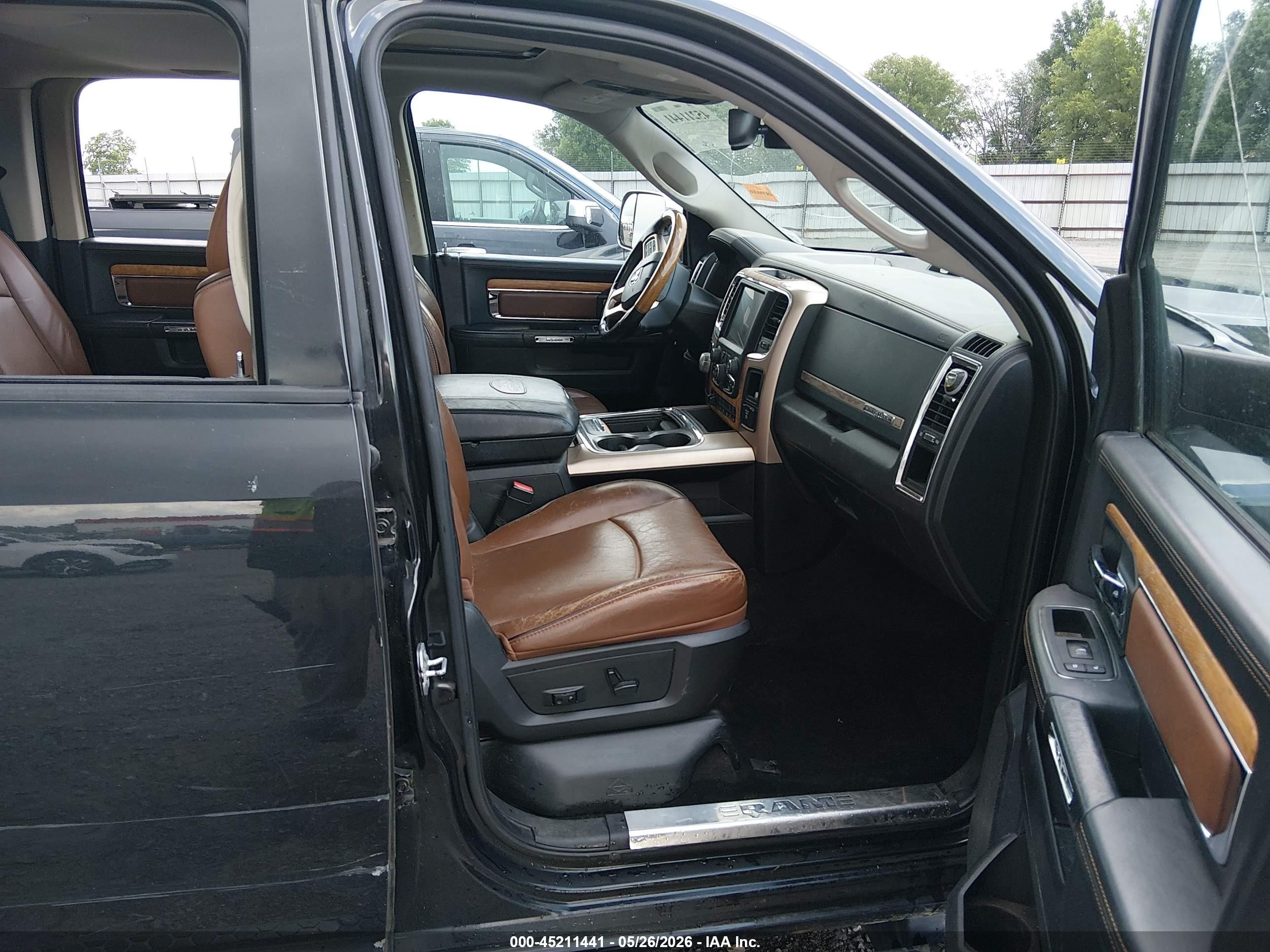 2015 Ram 1500 Laramie Longhorn Black vin: 1C6RR7PT4FS727801