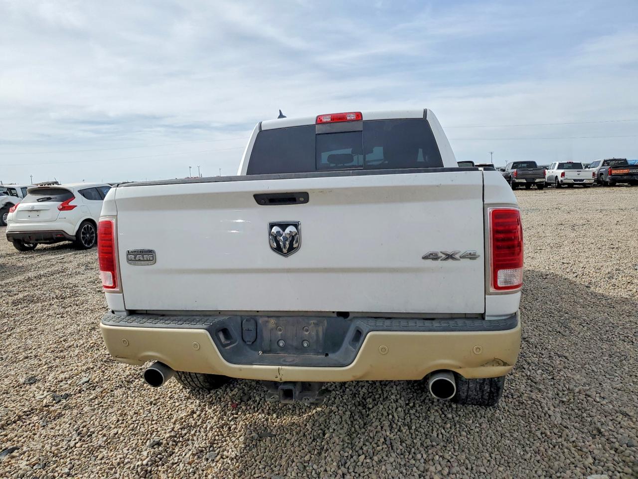 2017 Ram 1500 Longhorn White vin: 1C6RR7PT4HS720429