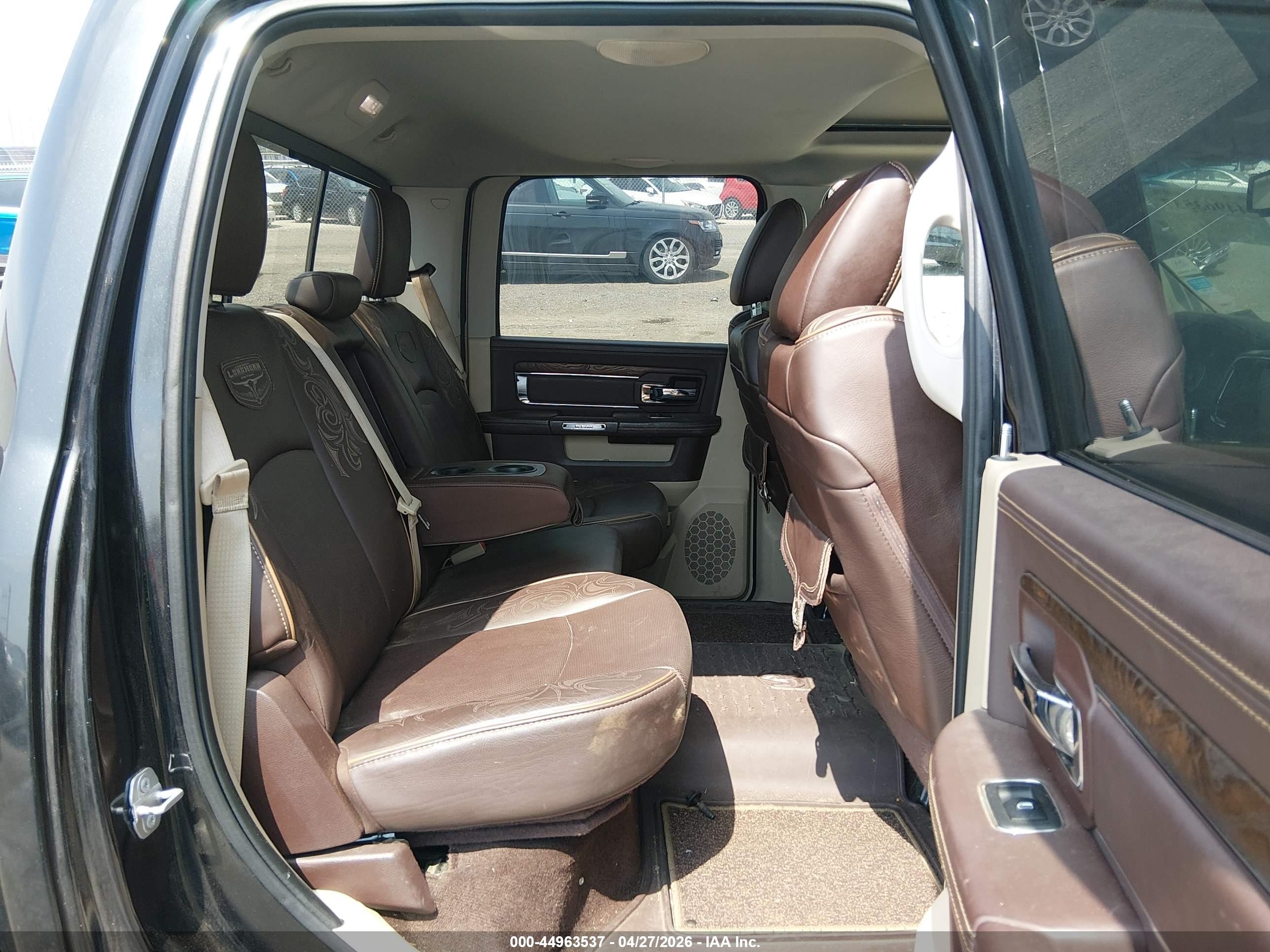 2016 Ram 1500 Longhorn Черный vin: 1C6RR7PT5GS235845